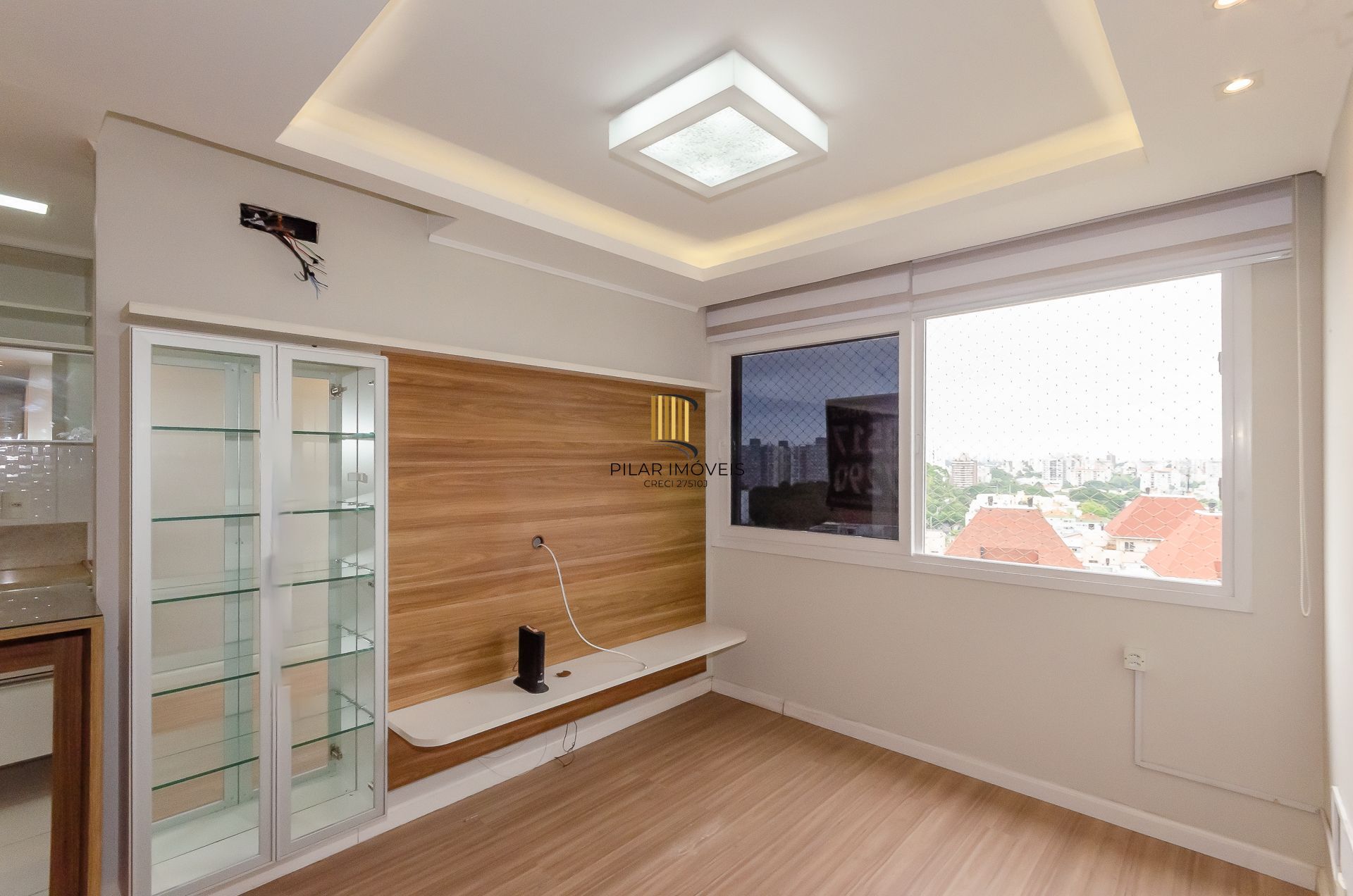 Icon Residencial Apartamento último andar de 2 dormitórios com Suíte Semi mobiliado