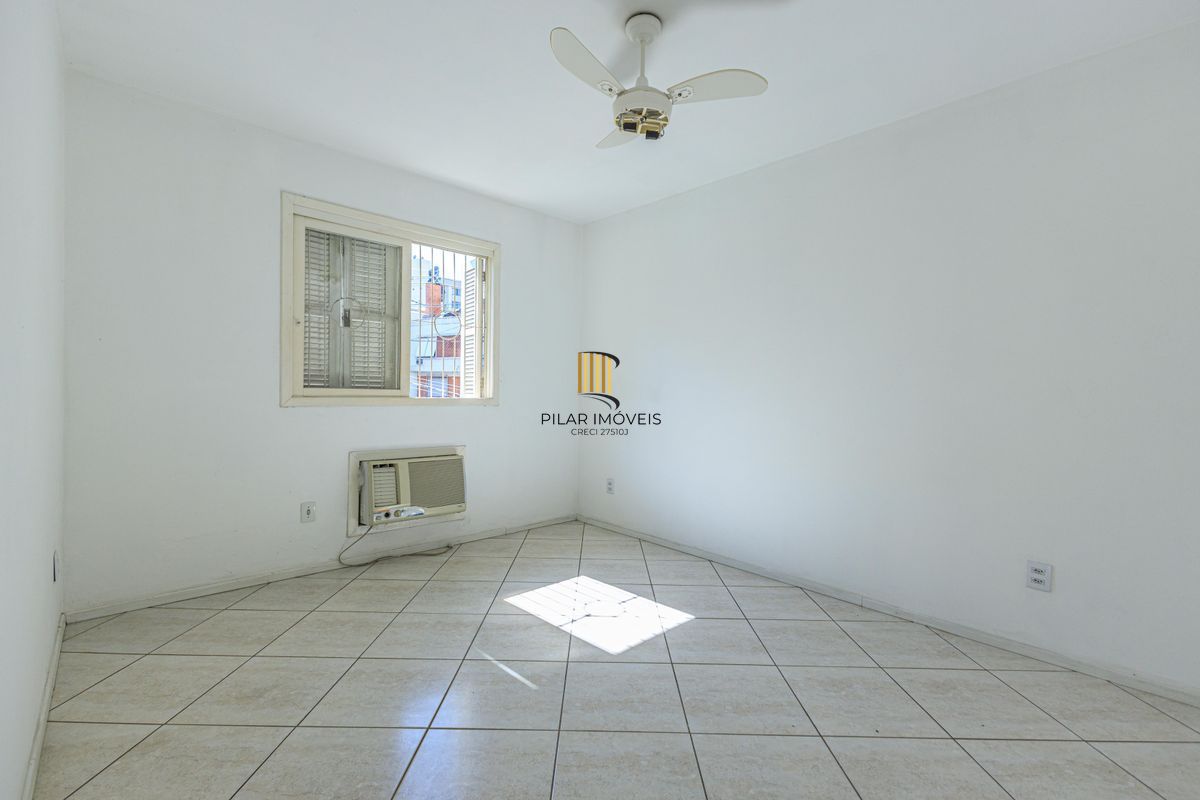 Casa 4 dormitórios Petrópolis