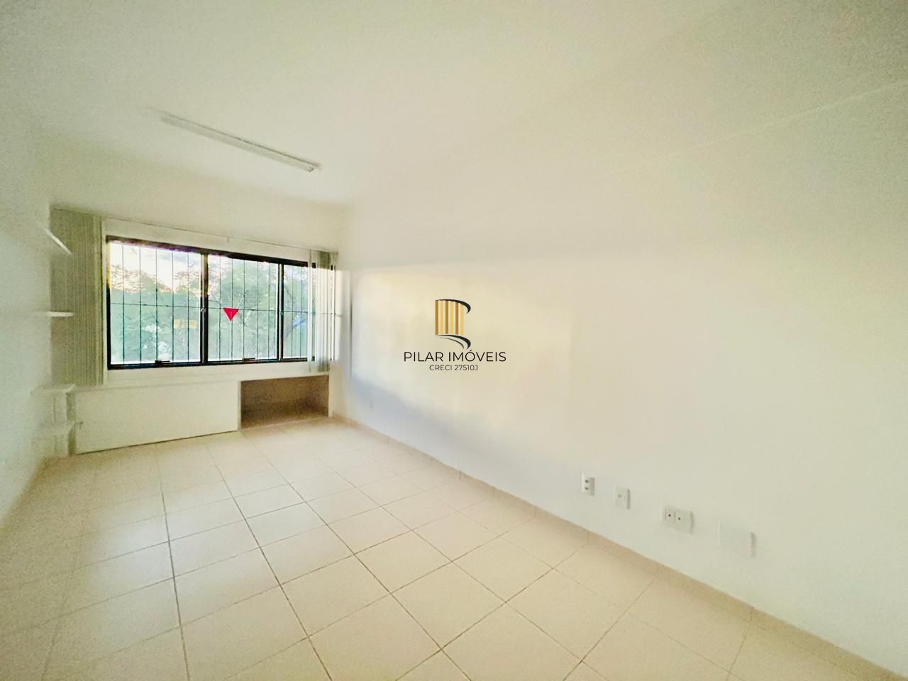 Centro Profissional El Greco Sala Comercial no Bairro Petrópolis