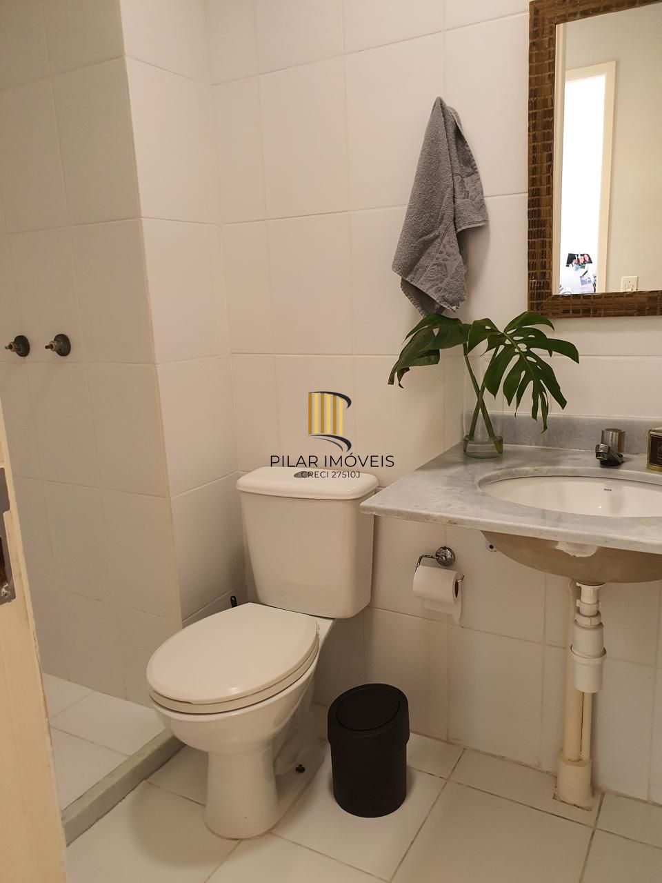 Apartamento 3 dormitórios 1 suíte e vaga no bairro Passo das Pedras