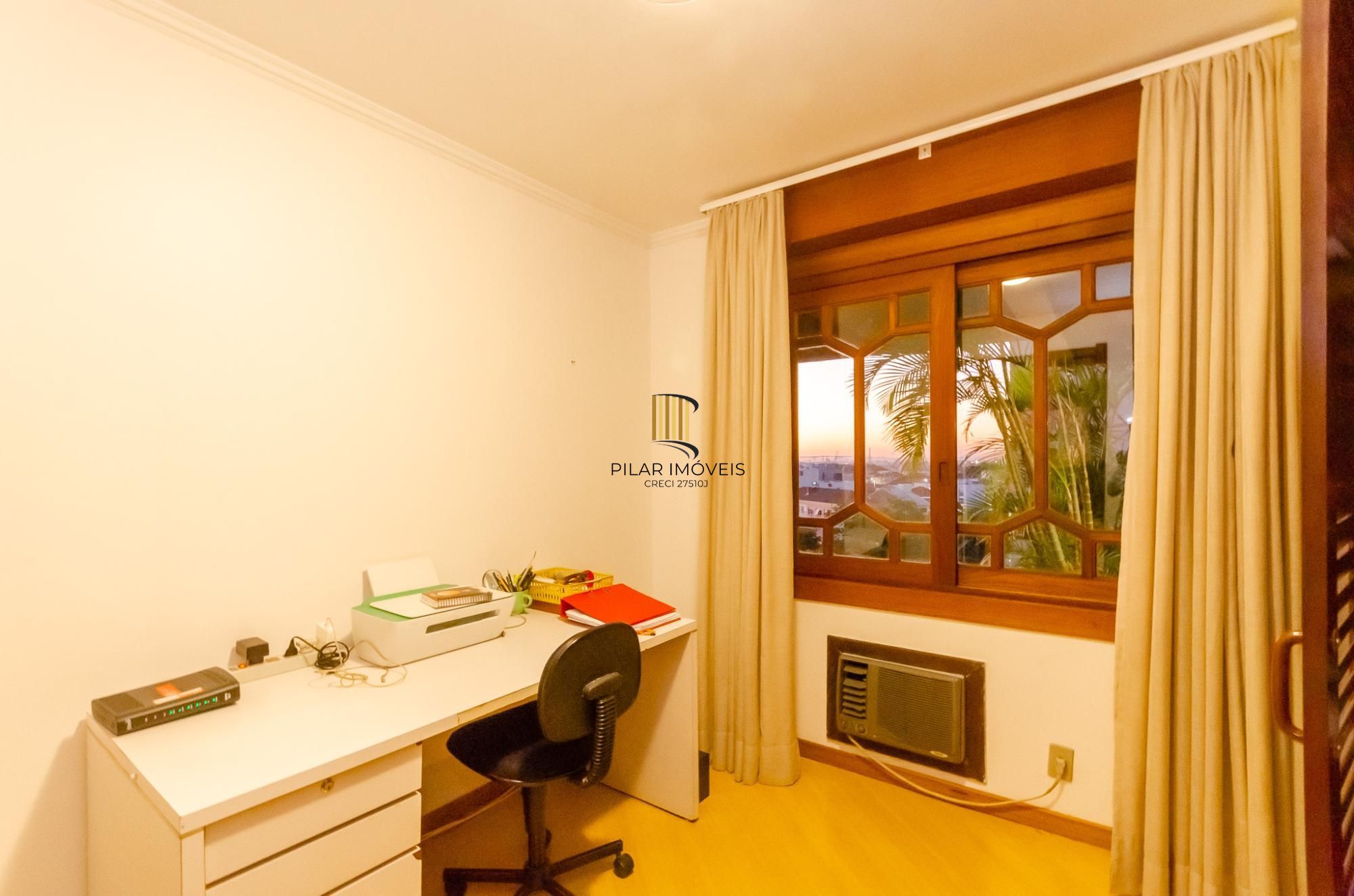 Pierre Lescot Cobertura Duplex com 3 dormitórios no Bairro Auxiliadora