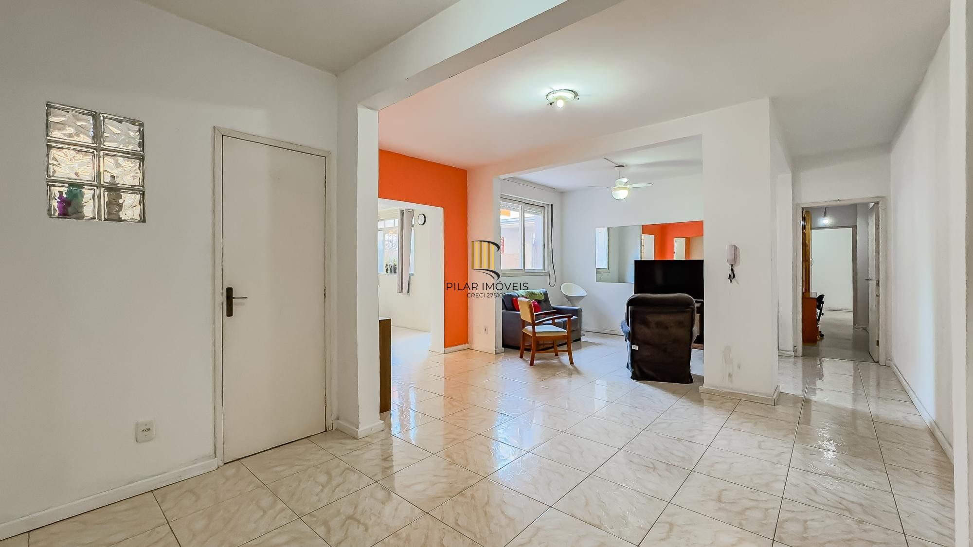 Apartamento garden 2 dormitórios com suíte e 1 vaga no bairro Jardim do Salso