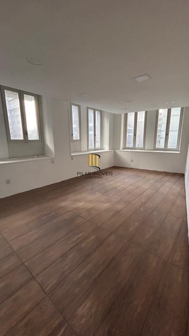 Edifício Sulacap Apartamento 4 dormitórios no Bairro Centro Histórico