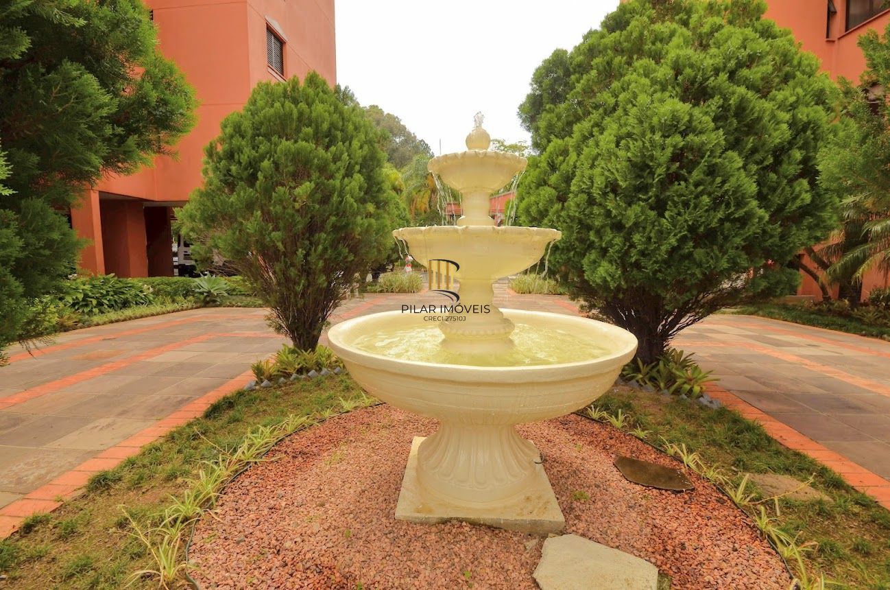 Edifício Residencial Villagio Di Roma- Apartamento a venda com 3 dormitórios no bairro Jardim Carvalho