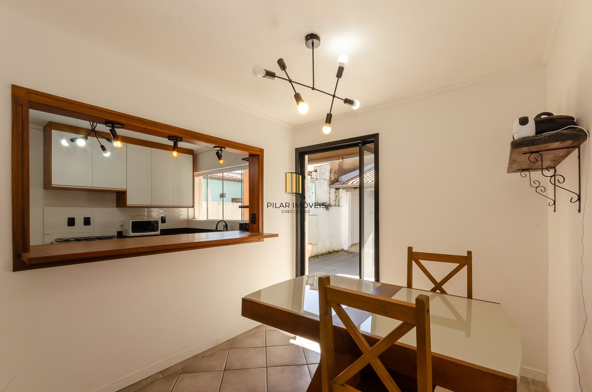 Casa no Bairro Glória - 4 dormitórios