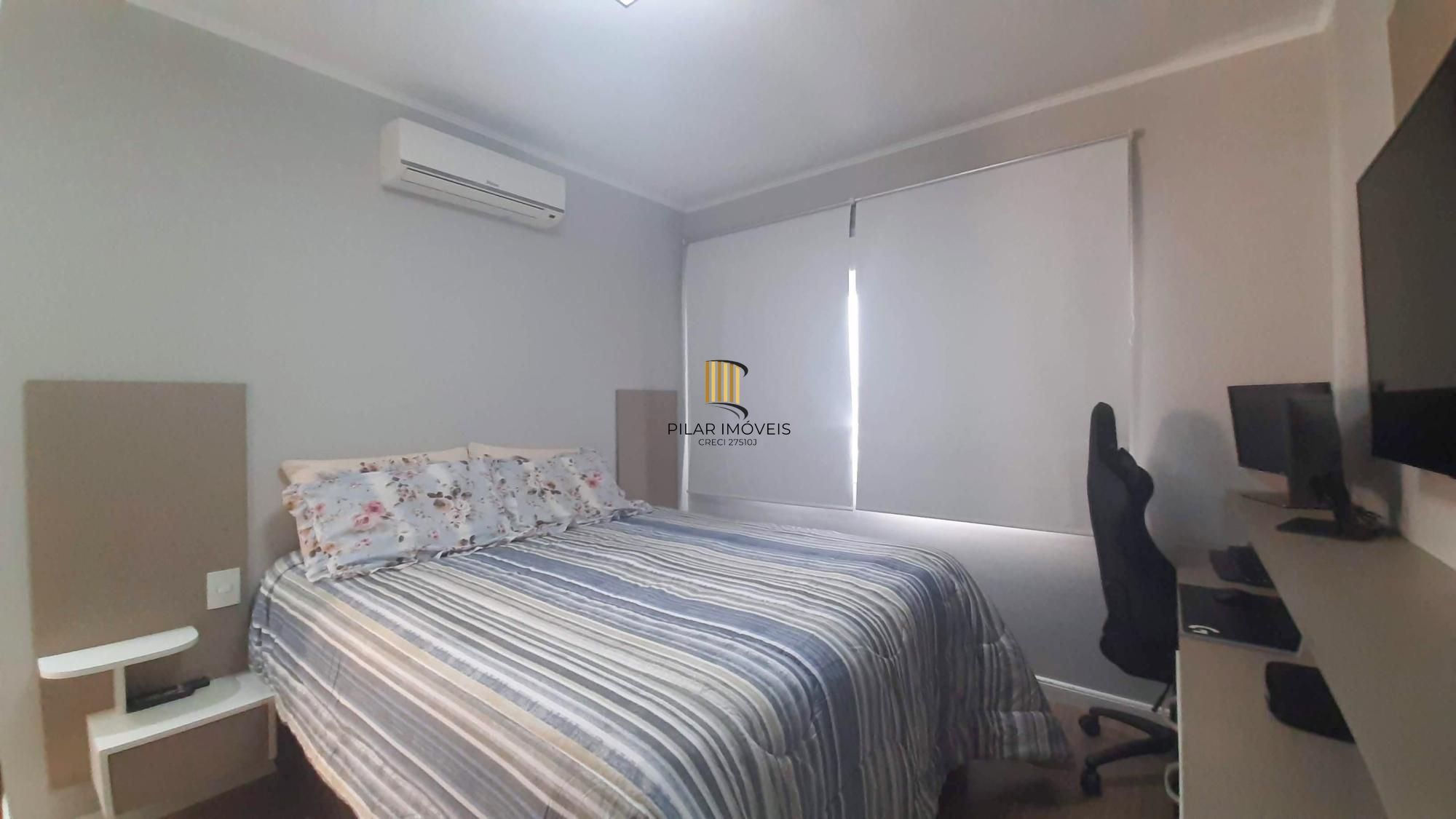 Icon Residencial Apartamento último andar de 2 dormitórios com Suíte Semi mobiliado