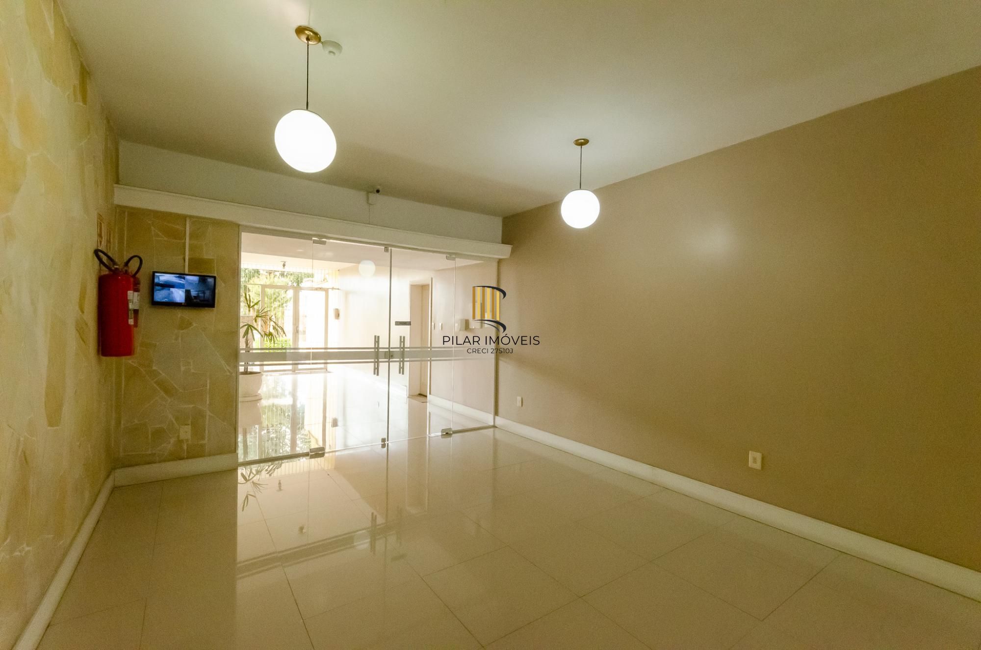 Edifício Ione Apartamento 3 dormitórios no Bairro Petrópolis