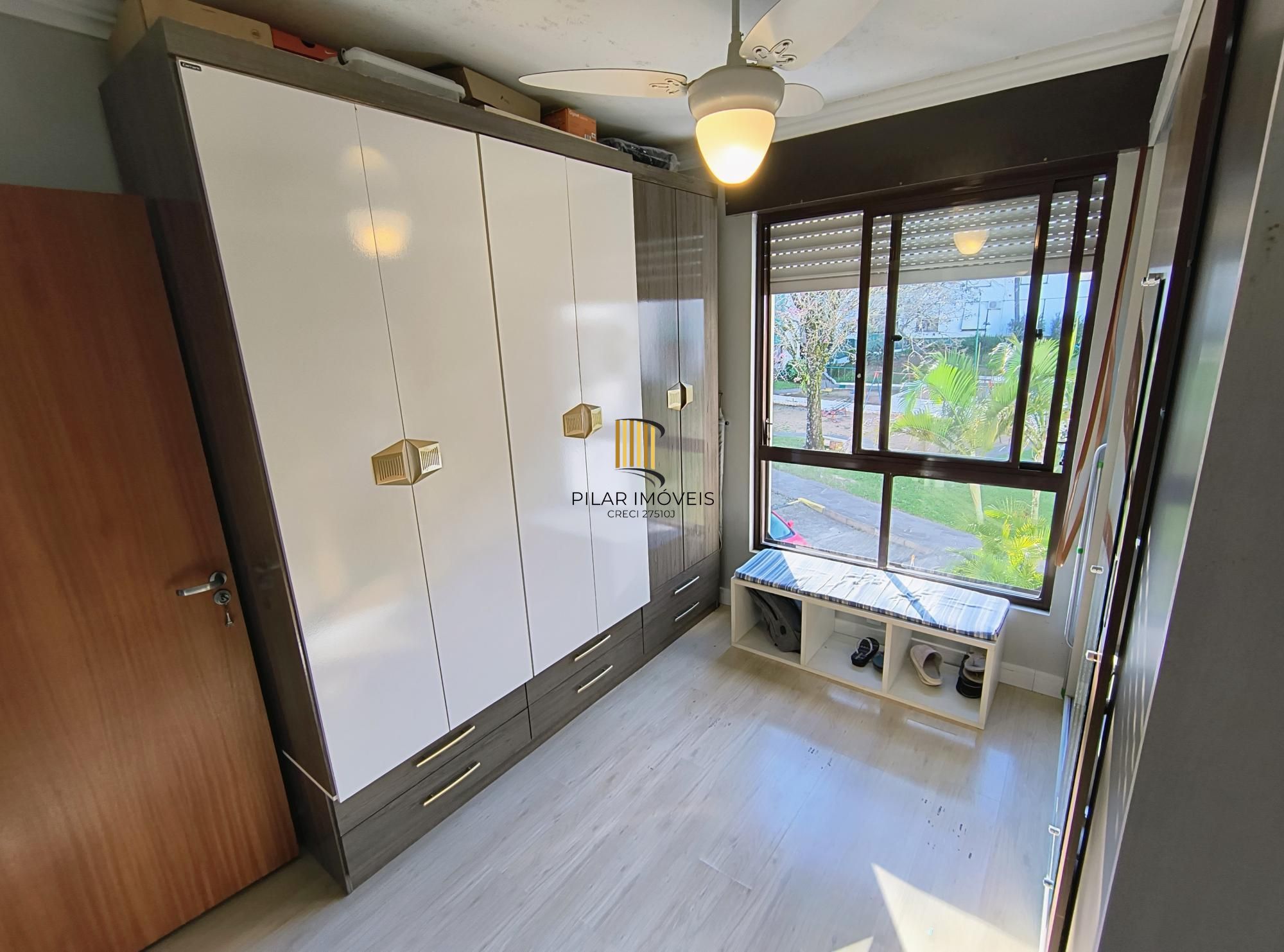 Apartamento 2 dormitórios com 2 vagas no bairro Nonoai