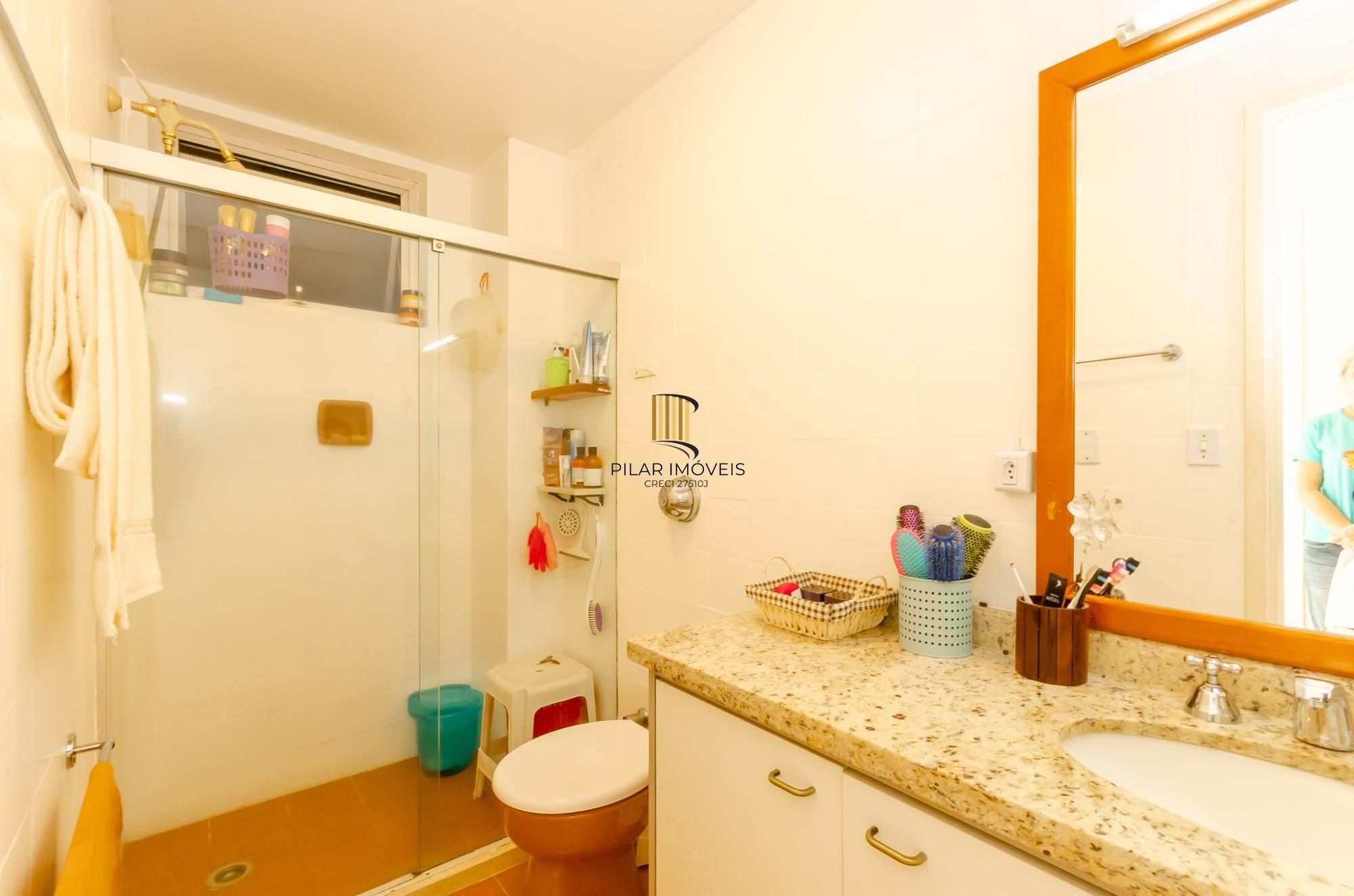 Edifício Solar Pederneiras Apartamento 2 dormitórios no Bairro Petrópolis