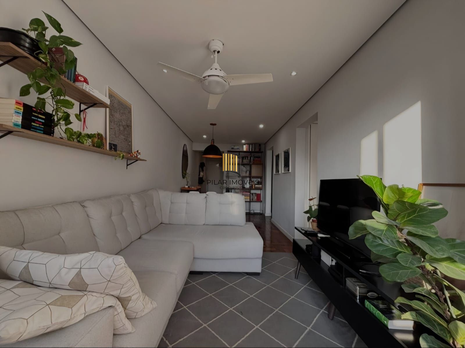 Edifício Humaitá Apartamento a venda com 2 dormitórios no bairro Cidade Baixa