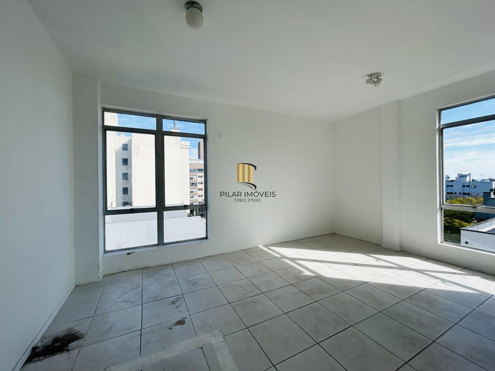 Sala Comercial 1 dormitório no bairro Três Figueiras
