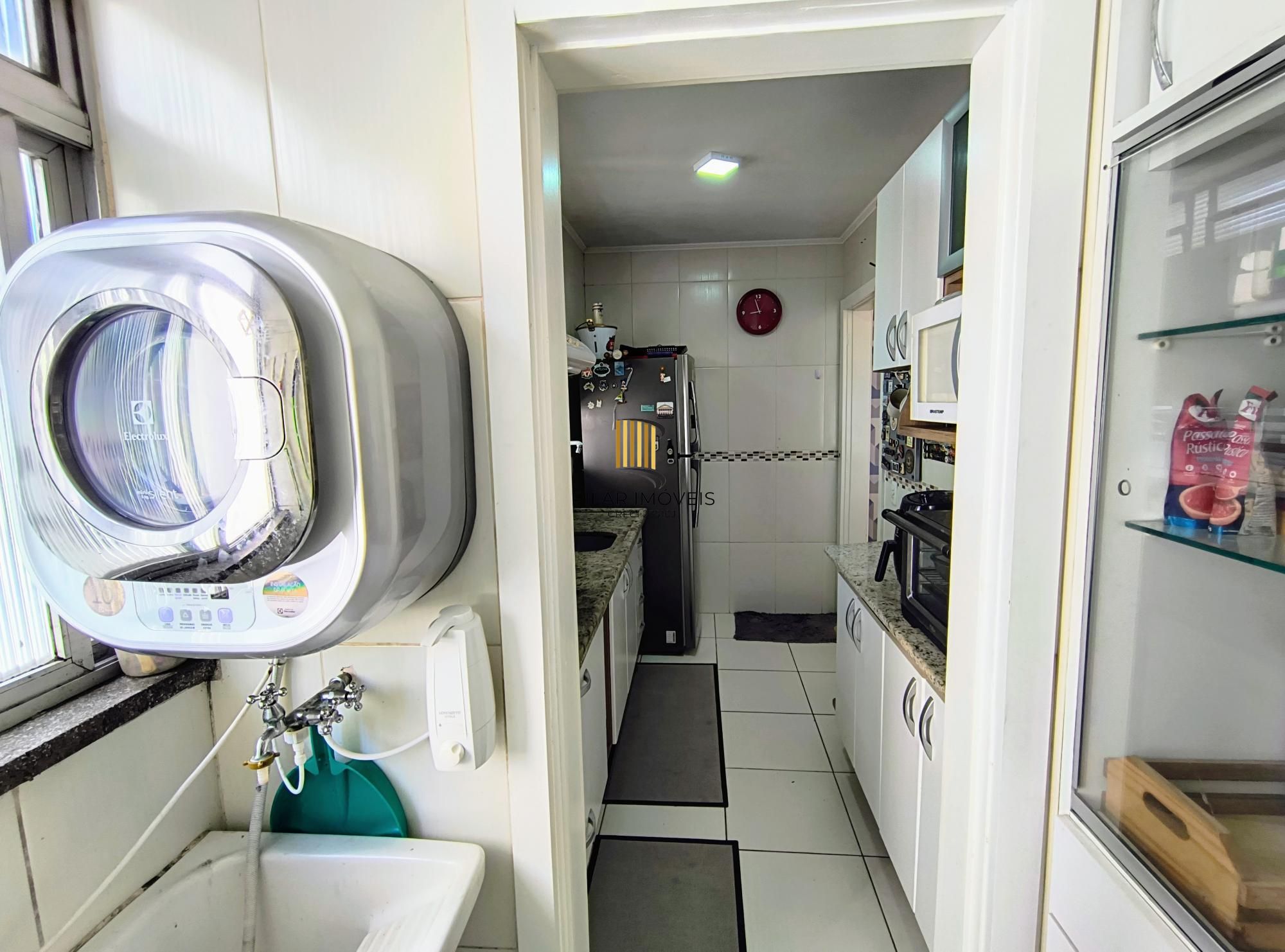 Apartamento 2 dormitórios com 2 vagas no bairro Nonoai