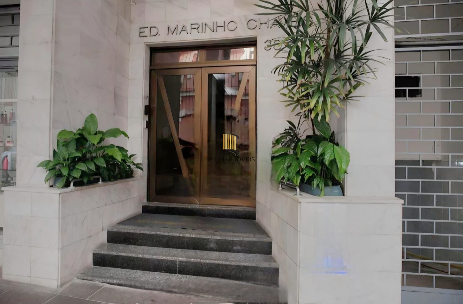 Edifício Marinho Chaves - Apartamento a venda com 3 dormitórios no Centro Histórico