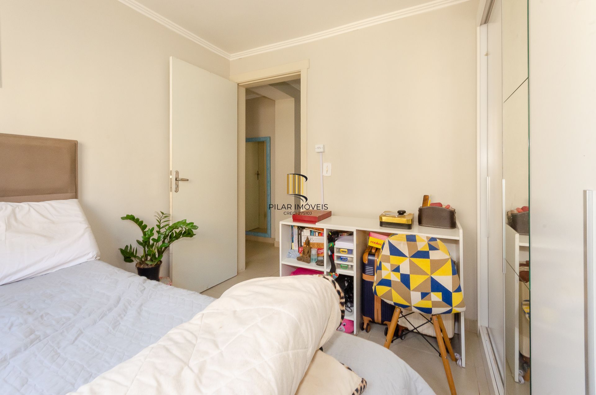 Condomínio Alto do Bosque - Apartamento no Bairro Lomba do Pinheiro