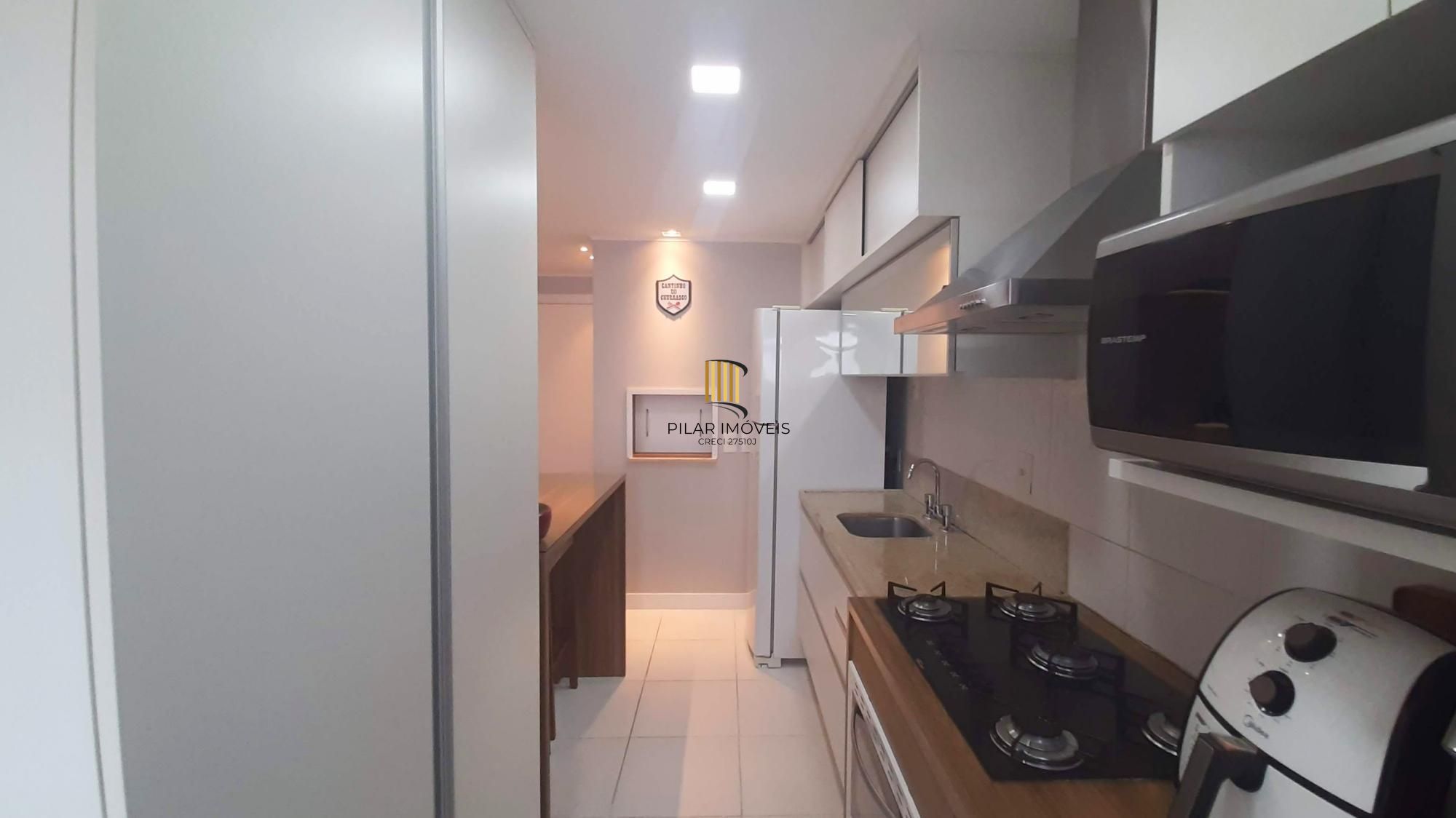 Icon Residencial Apartamento último andar de 2 dormitórios com Suíte Semi mobiliado