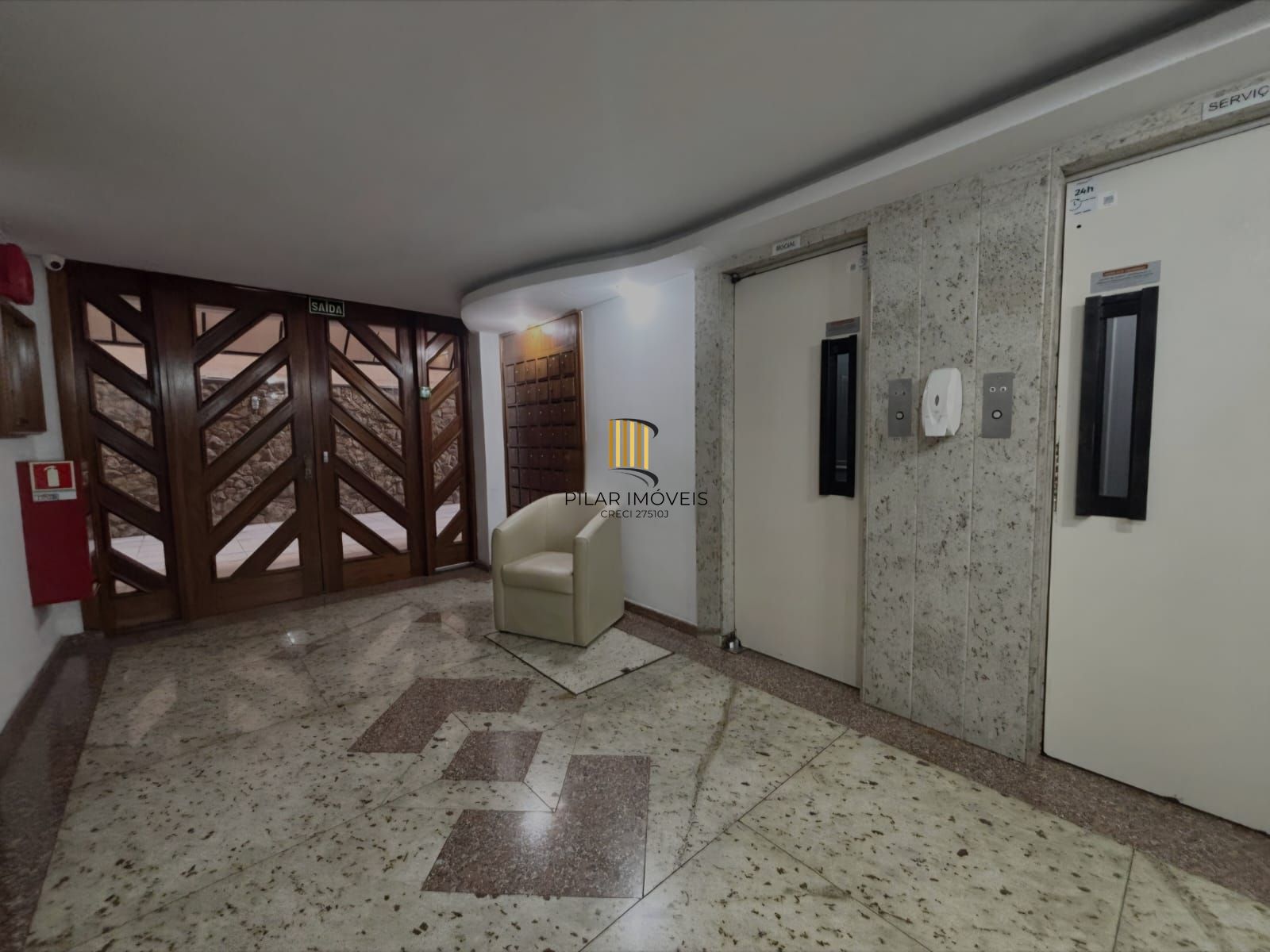 Edifício Humaitá Apartamento a venda com 2 dormitórios no bairro Cidade Baixa