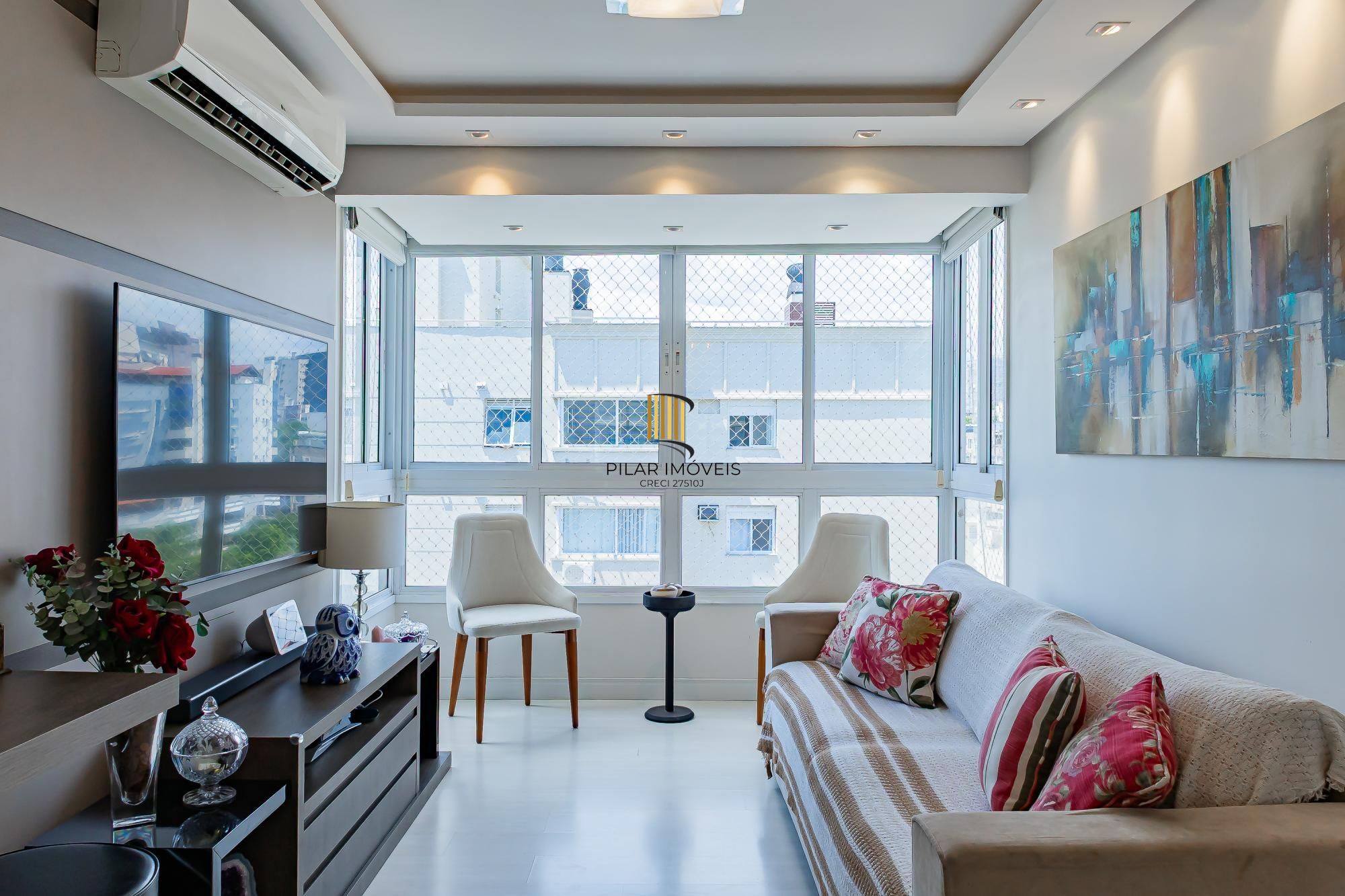 Apartamento Higienópolis de 2 Dormitórios com Suíte e Duas Vagas