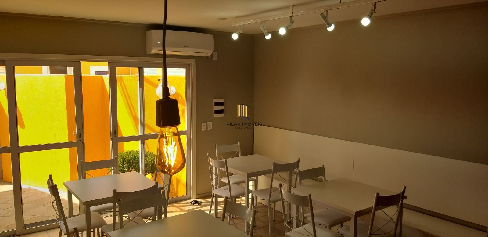 Casa a venda no Condomínio Jardim dos Girassóis, Bairro Jardim Dona Leopoldina