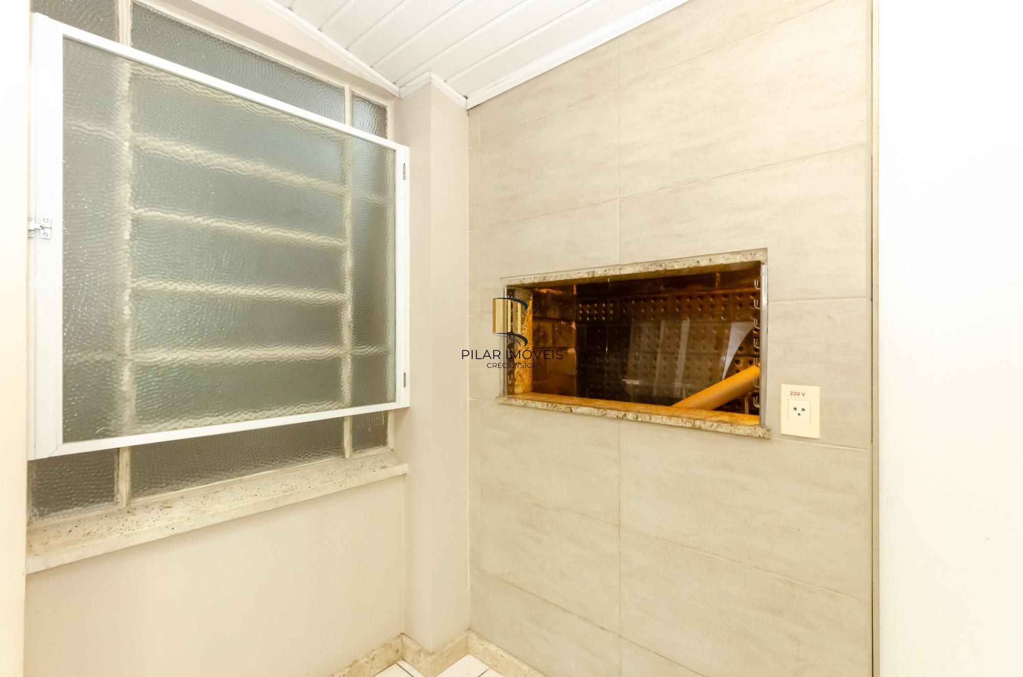 Edifício Ione Apartamento 3 dormitórios no Bairro Petrópolis