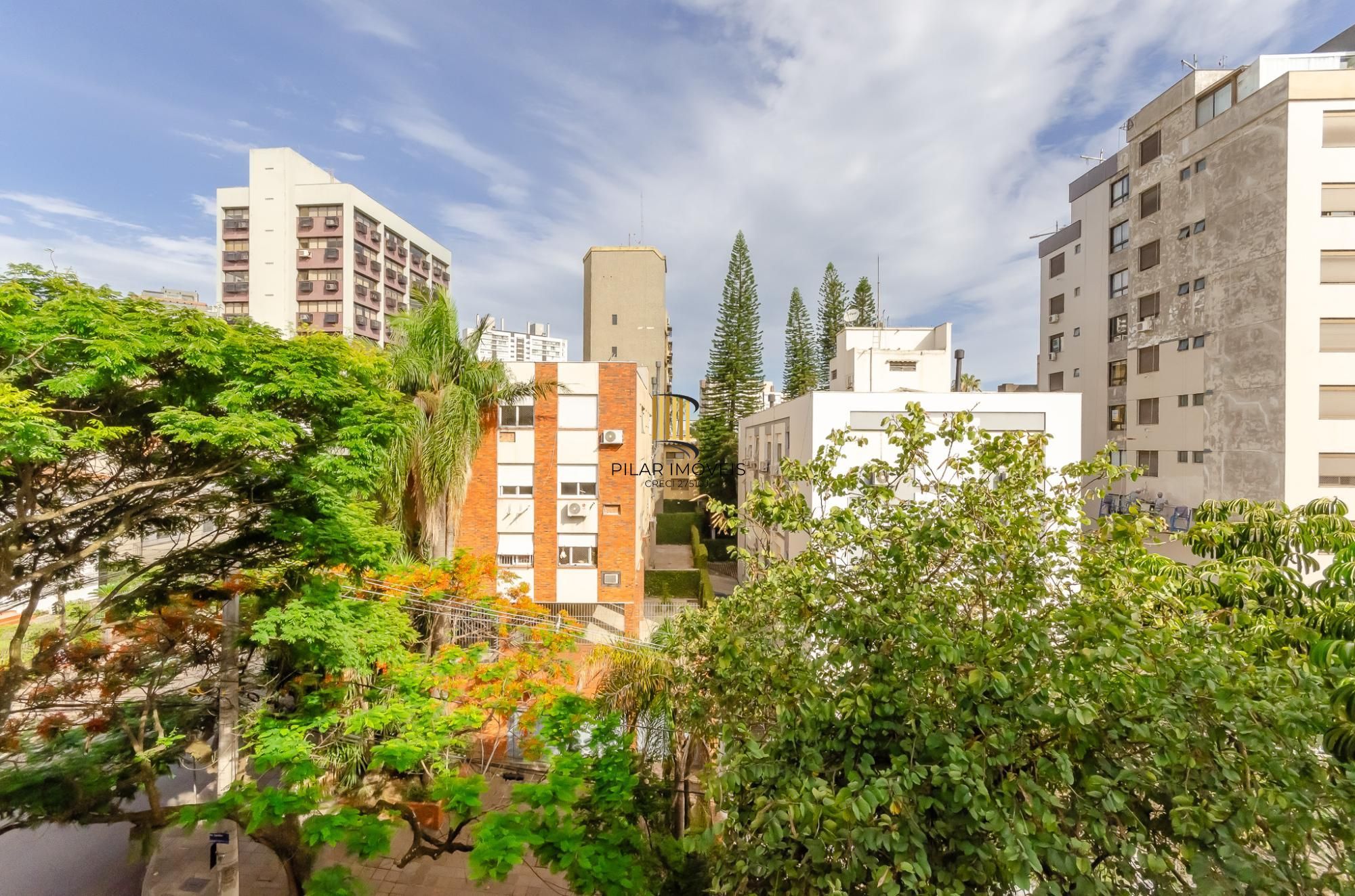 Edifício Lussandro Cobertura de 3 Dormitórios no Bairro Petrópolis