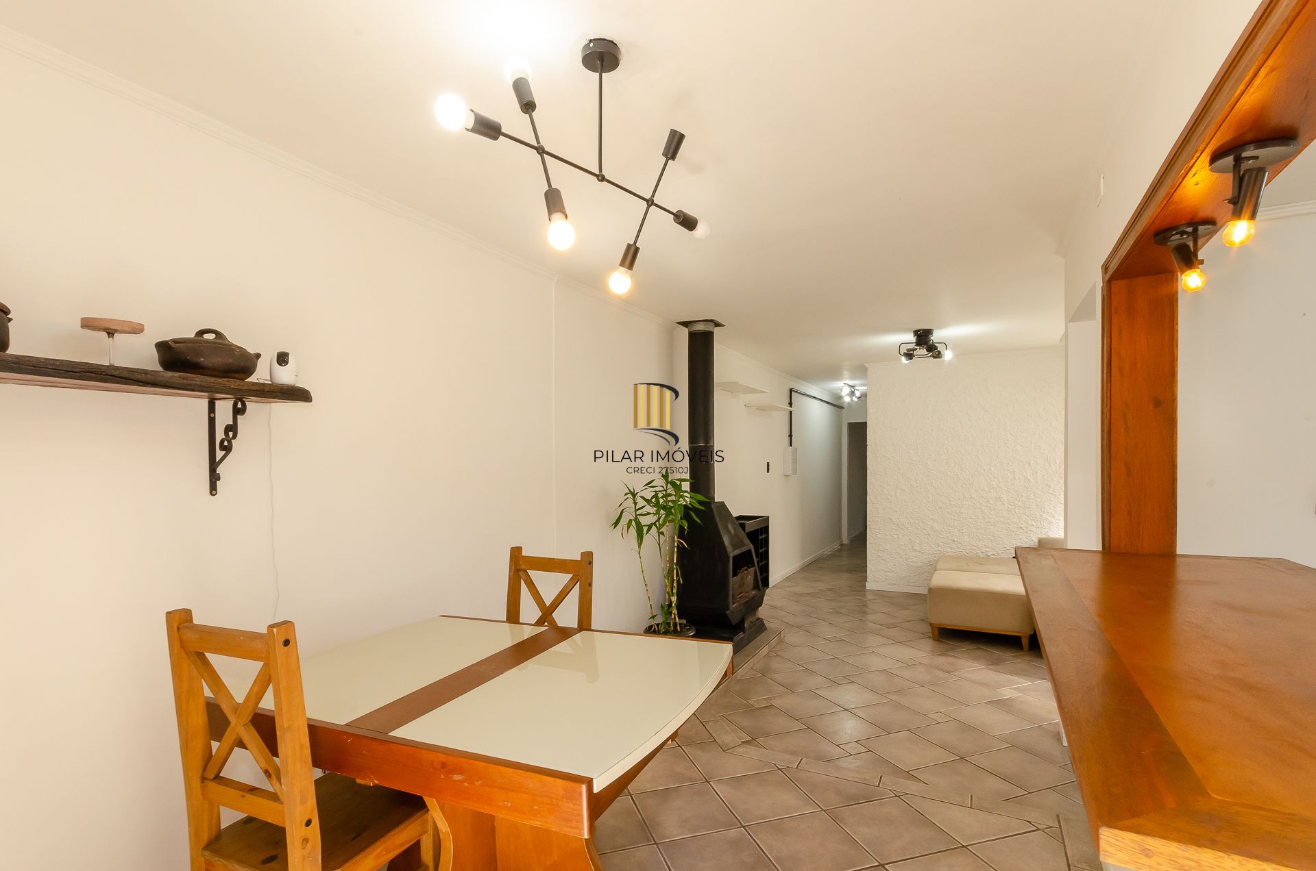 Casa no Bairro Glória - 4 dormitórios