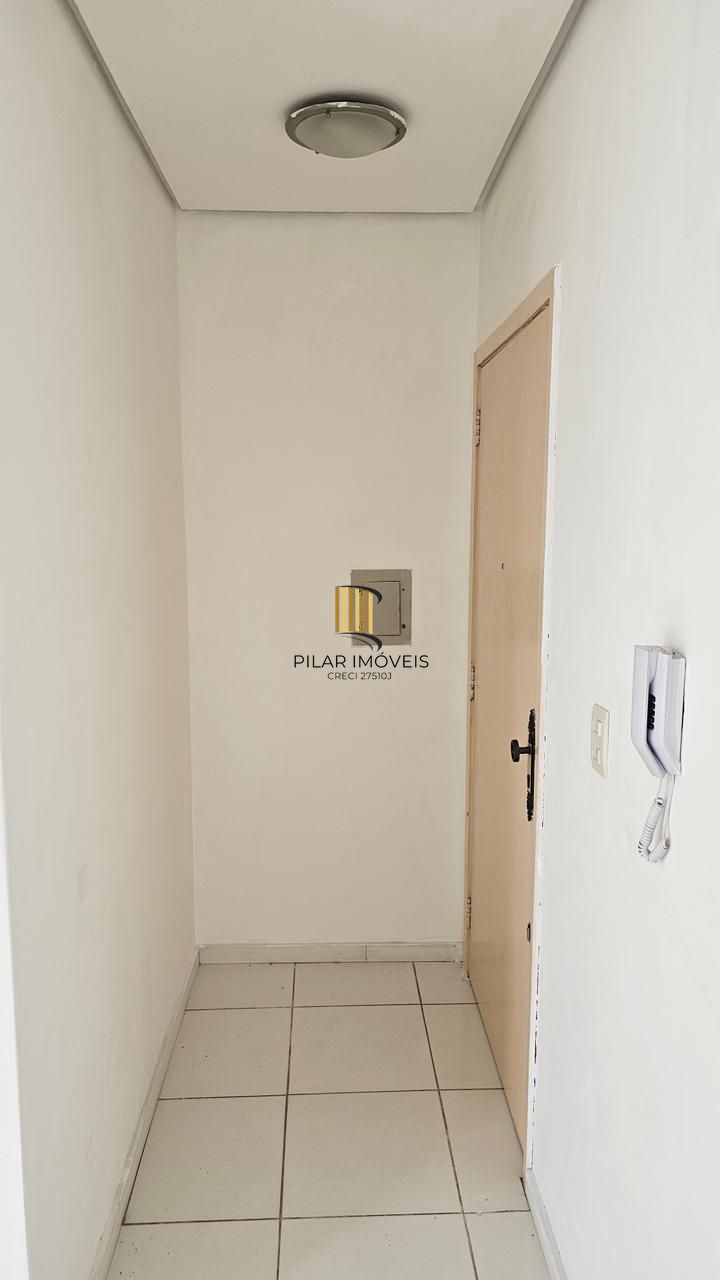 Apartamento de 1 dormitório no Palace Center
