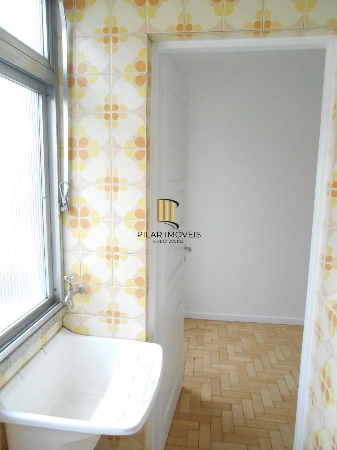 Edifício Maria Cristina Apartamento 3 dormitórios no bairro Petrópolis