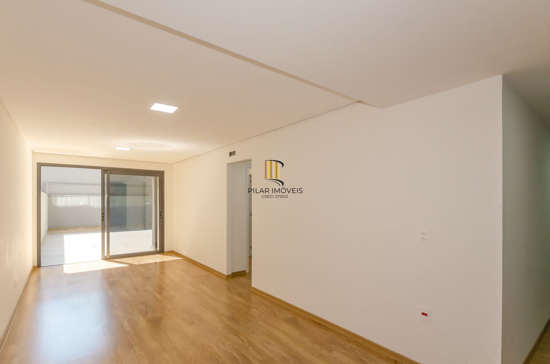 Idea Eça de Queiroz Apartamento Garden de 2 dormitórios no Bairro Petrópolis