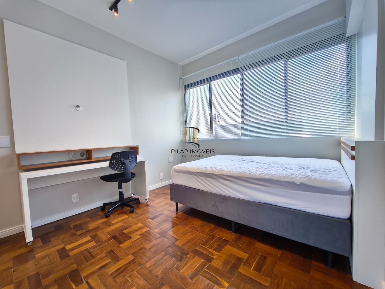 Edifício Costa Faria - Apartamento JK a venda no Centro Histórico.