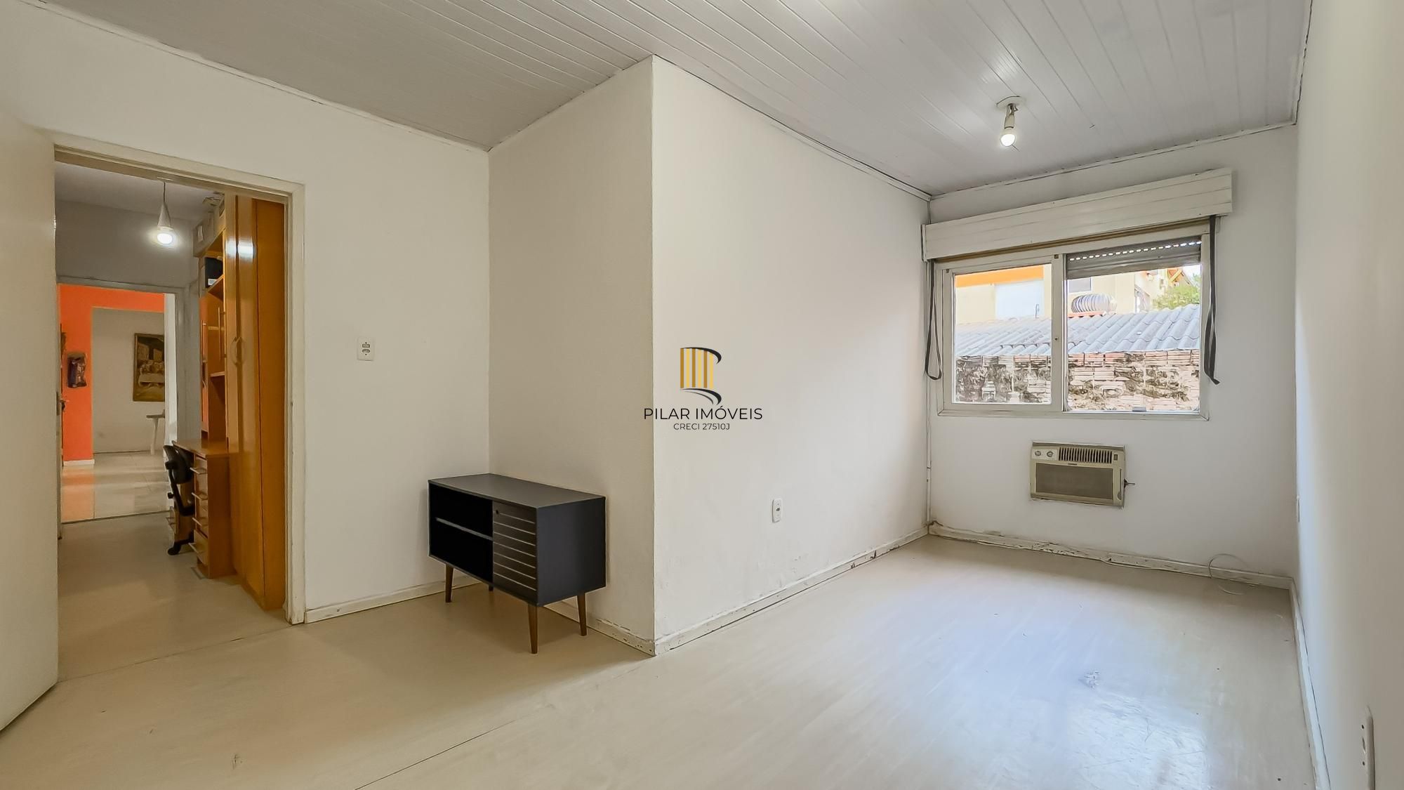 Apartamento garden 2 dormitórios com suíte e 1 vaga no bairro Jardim do Salso