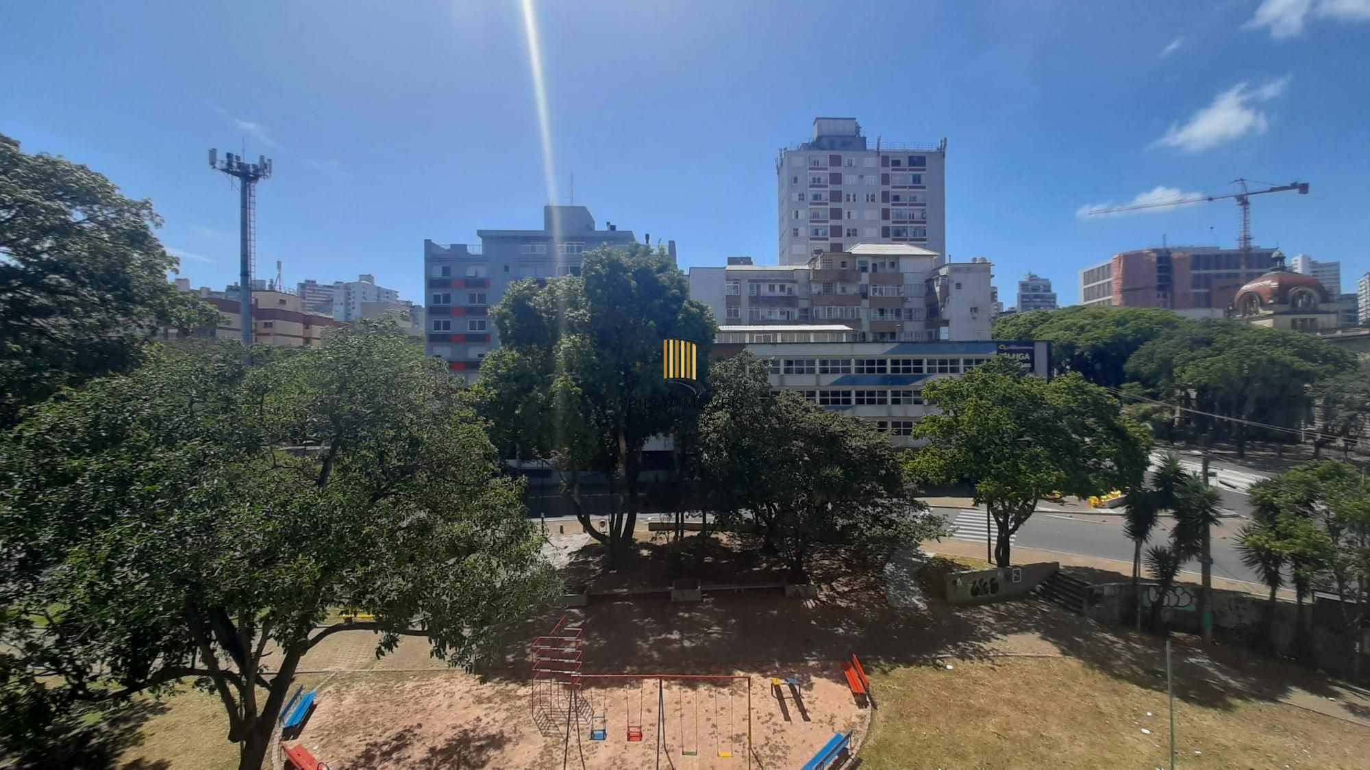 Apartamento de 1 Dormitório no Bairro Centro Histórico