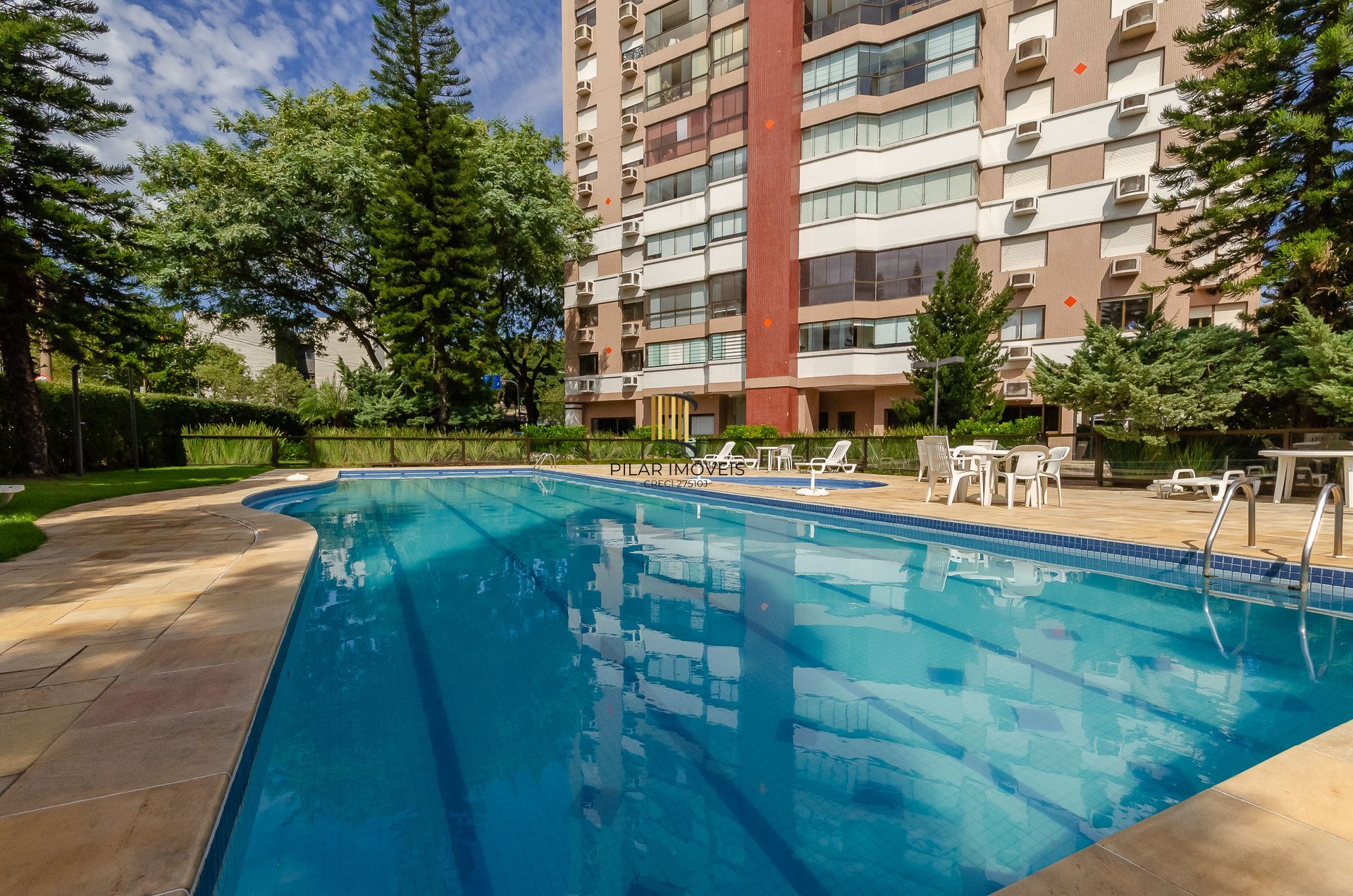 Edifício Praça Paris - Apartamento de 3 dormitórios em frente ao Colégio Anchieta
