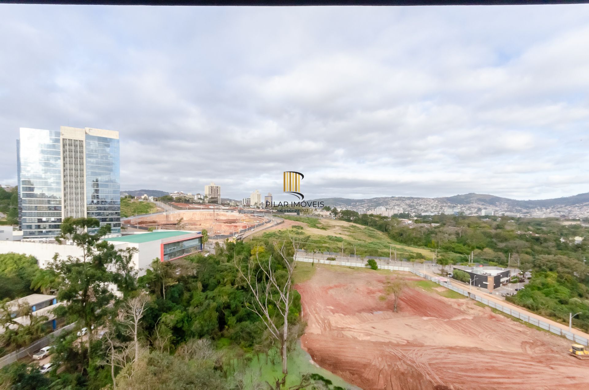 Max Haus 2 dormitórios com suíte Semimobiliado - Bairro Petrópolis