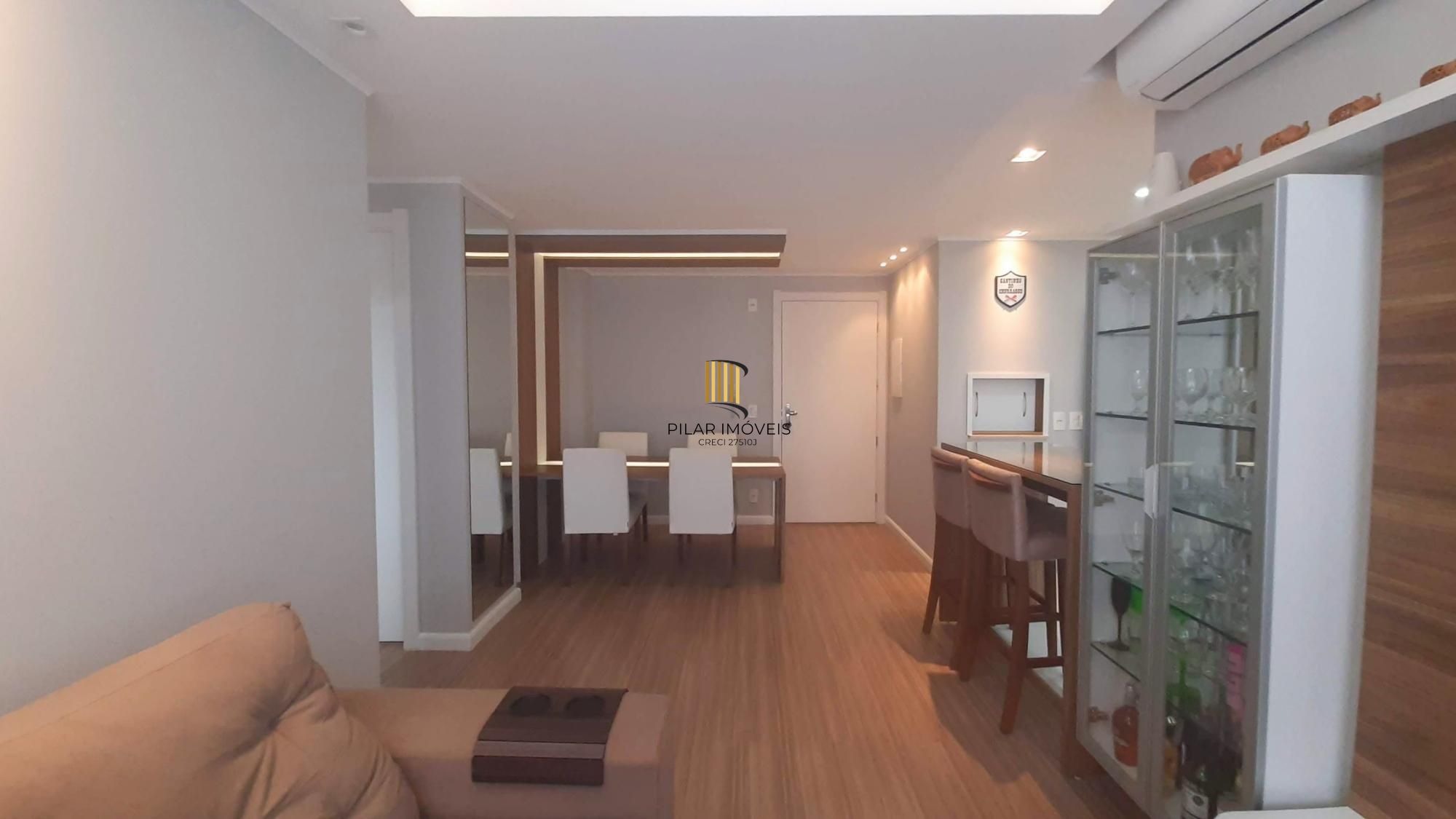 Icon Residencial Apartamento último andar de 2 dormitórios com Suíte Semi mobiliado
