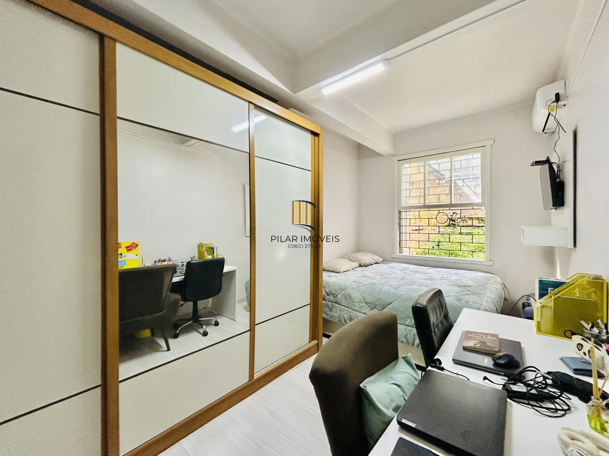 Apartamento 2 dormitórios Petrópolis