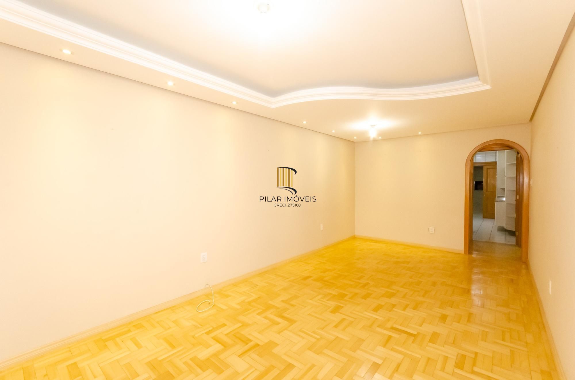 Edifício Ione Apartamento 3 dormitórios no Bairro Petrópolis