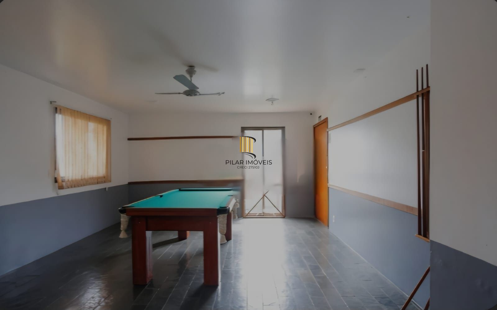 Edifício Residencial Villagio Di Roma- Apartamento a venda com 3 dormitórios no bairro Jardim Carvalho