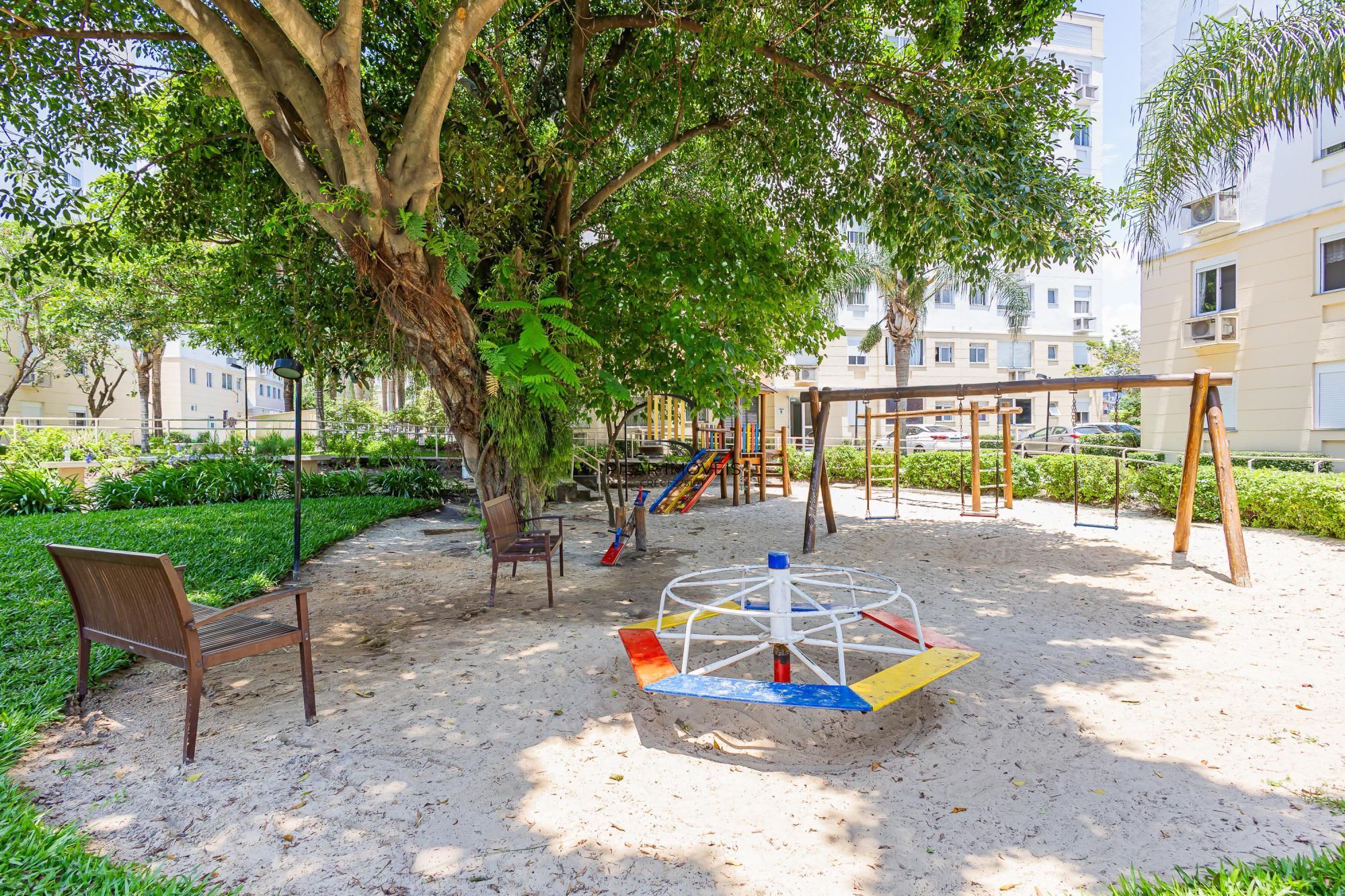 Terrabela Zona Sul Apartamento de 2 dormitórios Mobiliado no Bairro Camaquã