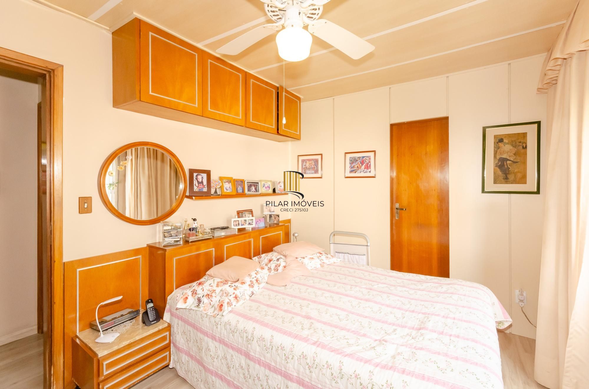 Edifício Lussandro Cobertura de 3 Dormitórios no Bairro Petrópolis
