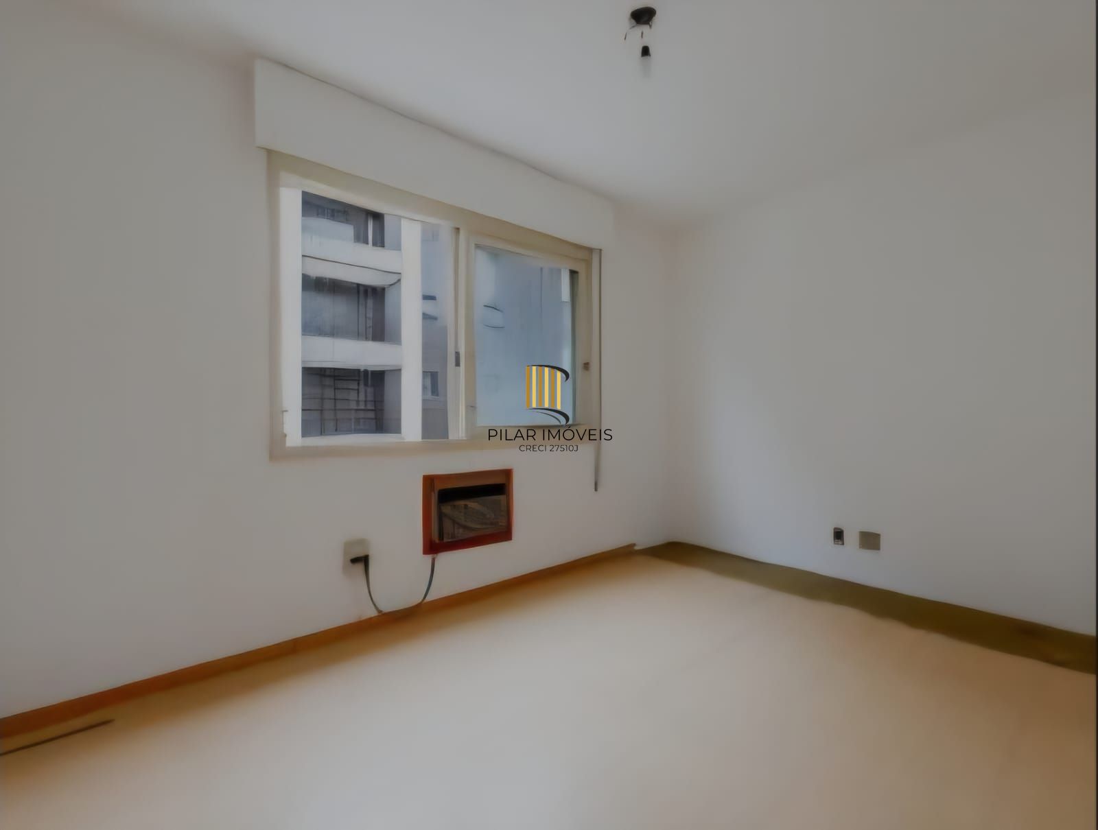 Apartamento com 111m², 3 dormitórios no bairro São João.