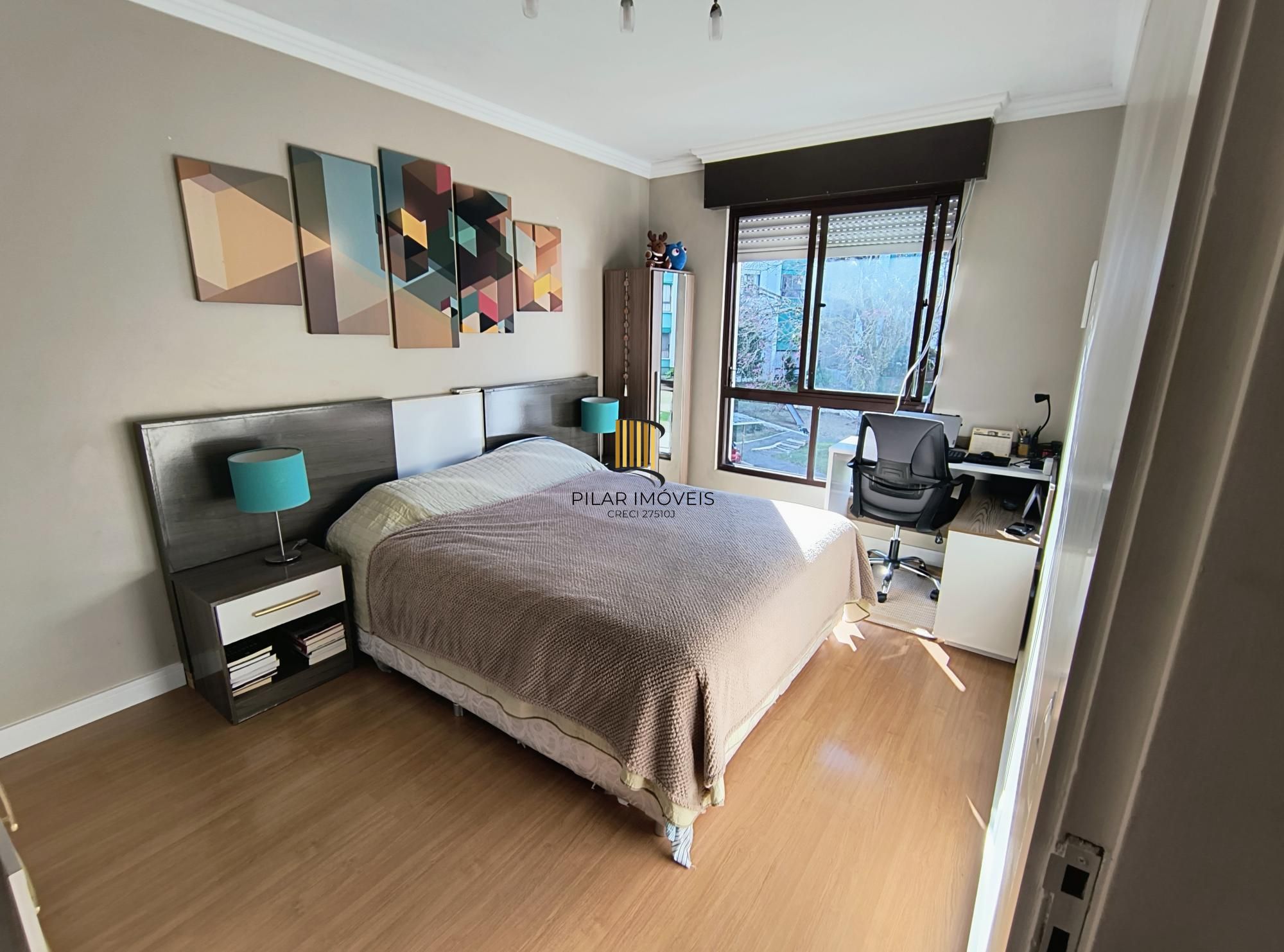 Apartamento 2 dormitórios com 2 vagas no bairro Nonoai