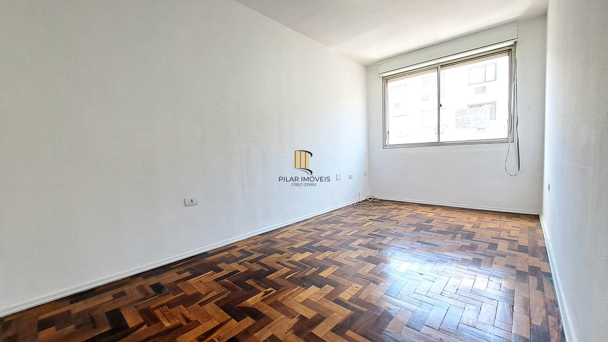 Apartamento 2 dormitórios com vaga no bairro Sarandi