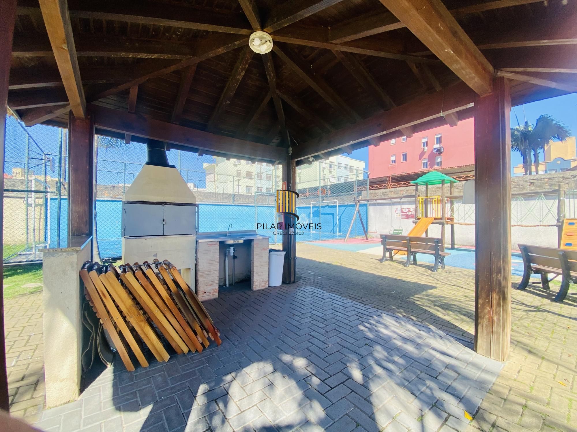 Apartamento de 2 dormitórios térreo no Sarandi