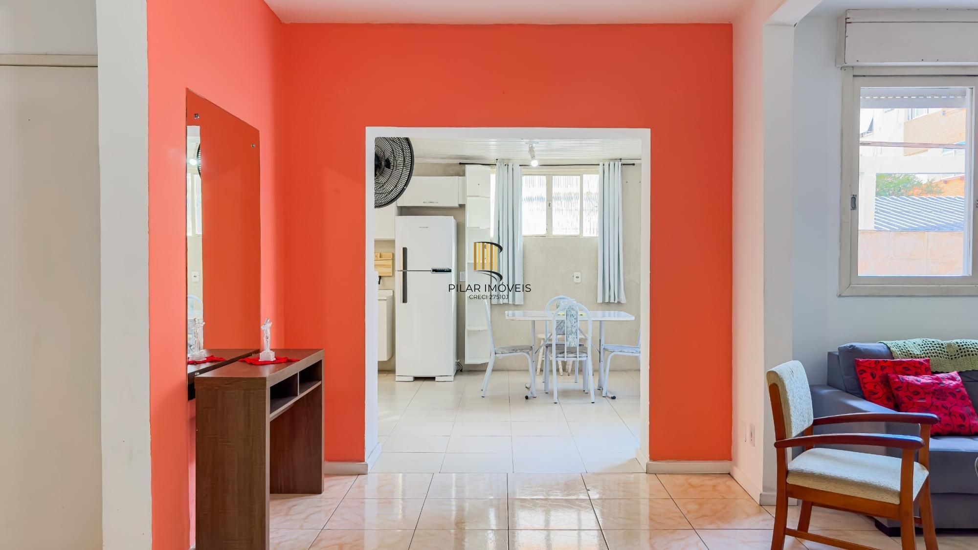 Apartamento garden 2 dormitórios com suíte e 1 vaga no bairro Jardim do Salso