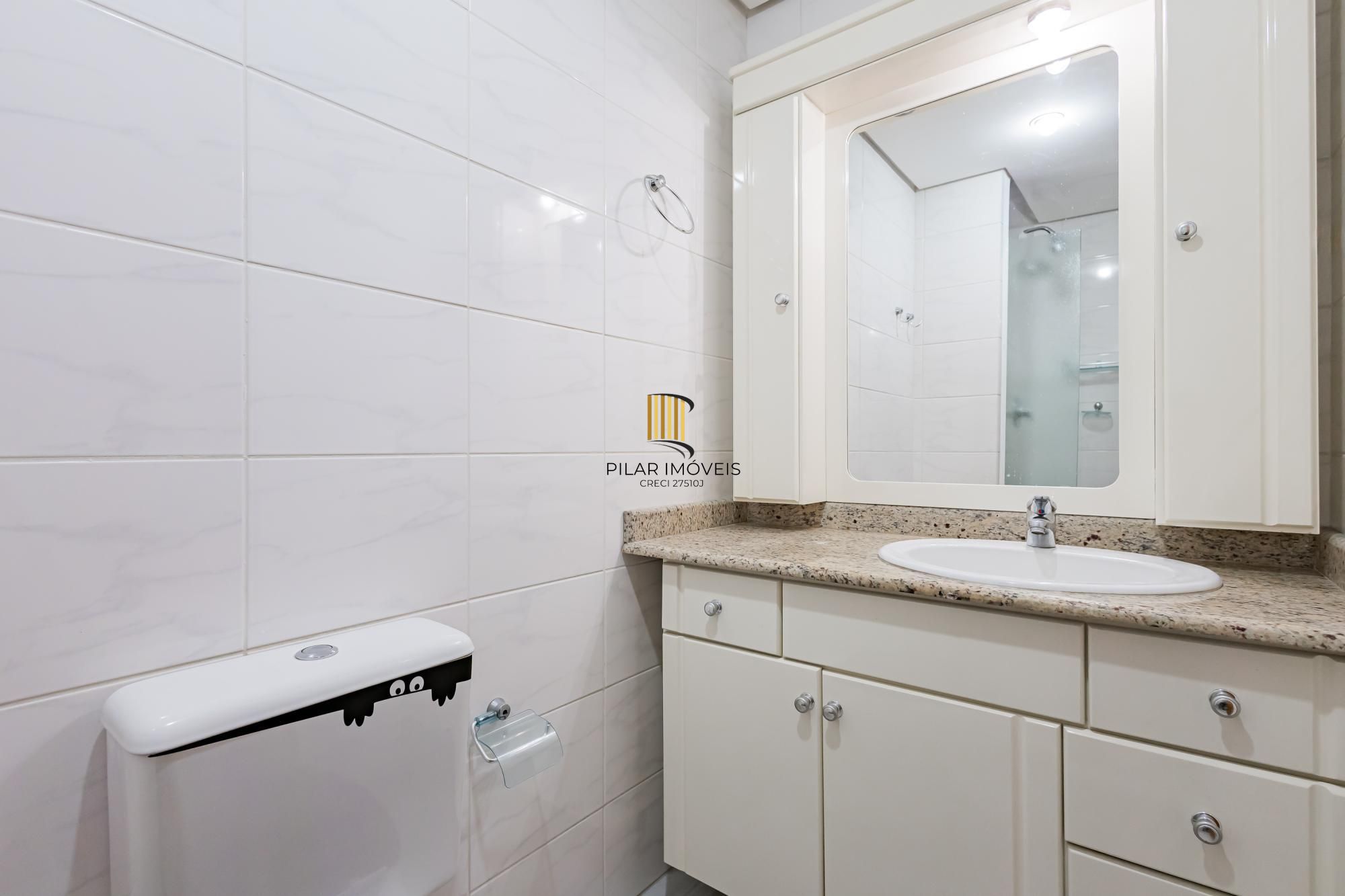 Colinas Garden Apartamento de 2 Dormitórios com Suíte e 2 Vagas no Bairro Passo d'Areia