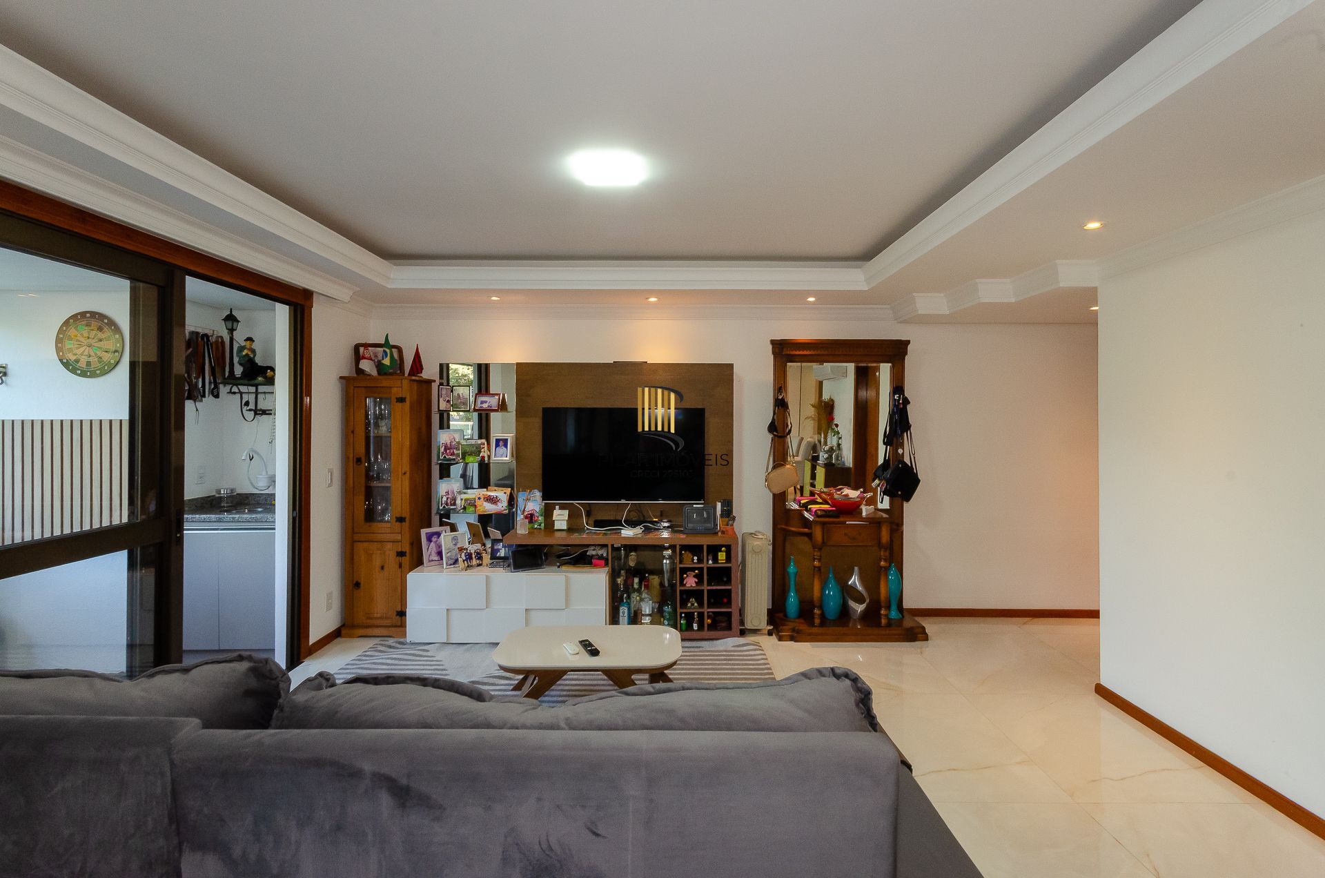 Edifício Praça Paris - Apartamento de 3 dormitórios em frente ao Colégio Anchieta