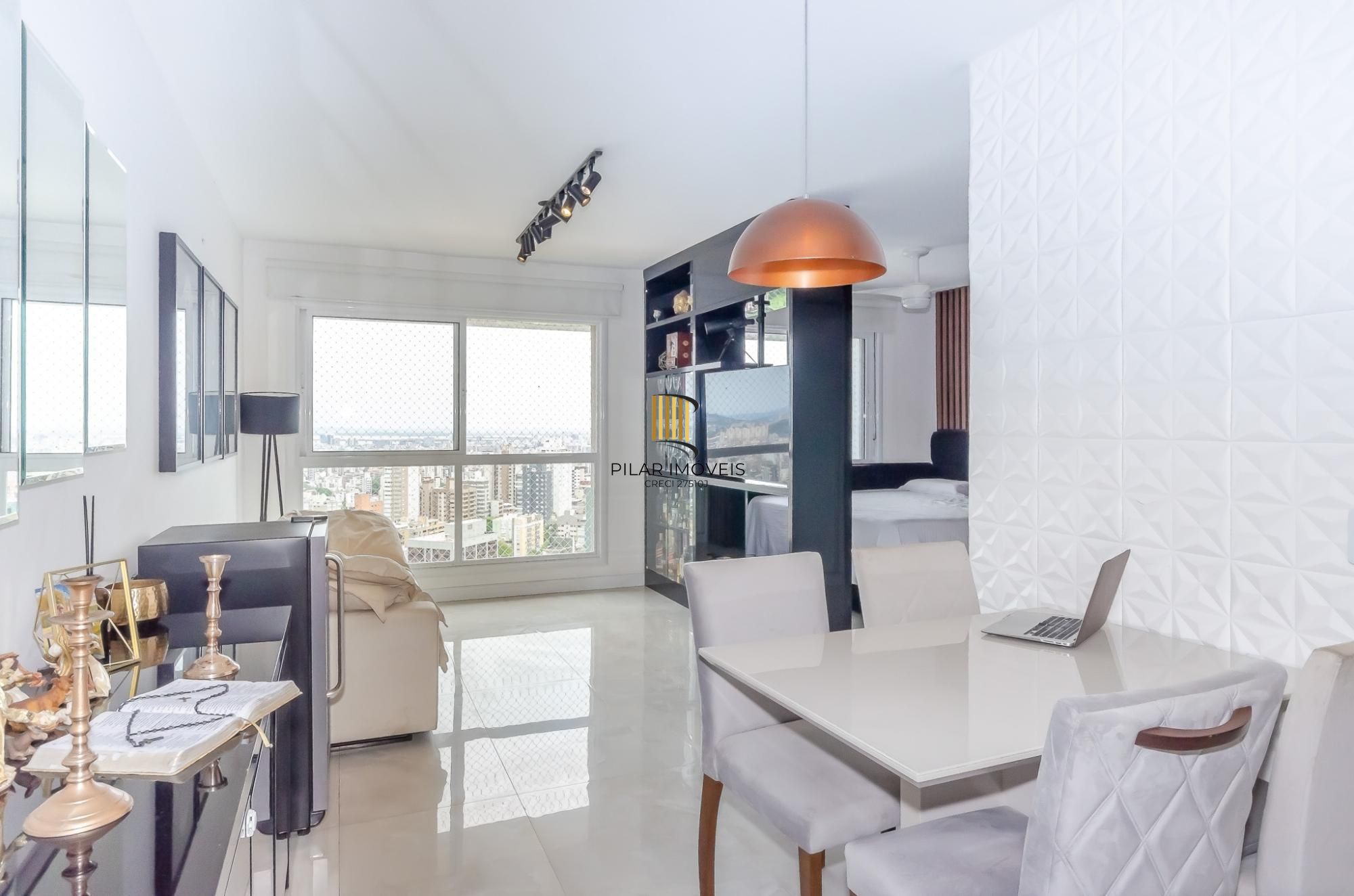 Axis Home Apartamento de 1 dormitório no Petrópolis