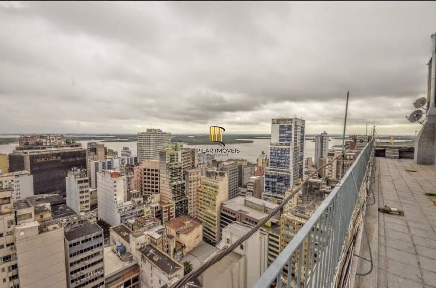 Edifício Pensylvania Apartamento de 3 dormitórios no bairro Centro Histórico