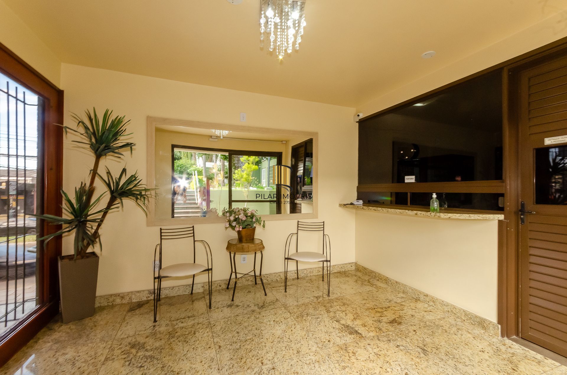 Edifício Torres do Sul - Apartamento a venda com 1 dormitório no Bairro Cavalhada