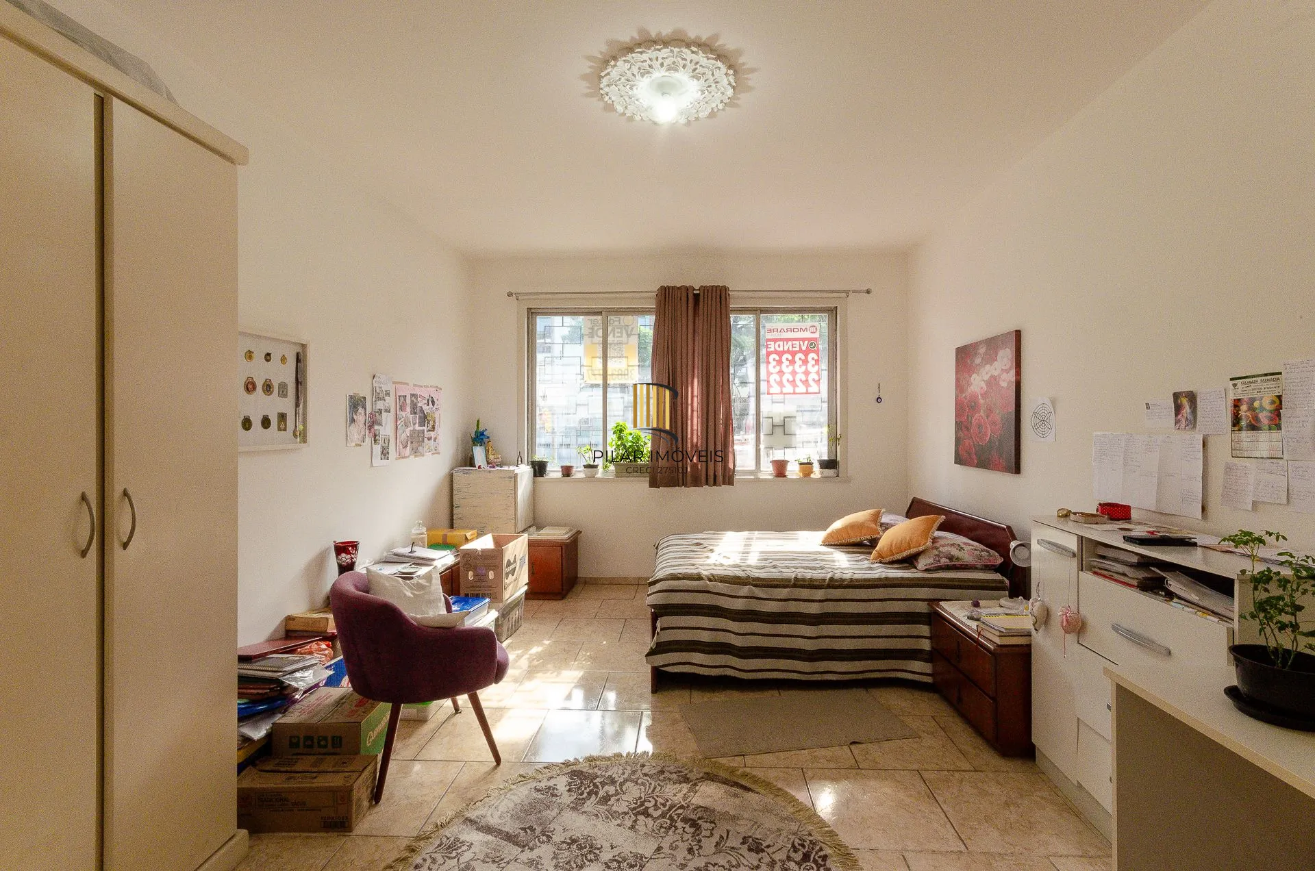 Apartamento de 1 Dormitório com Dependência de Empregada no bairro Petrópolis